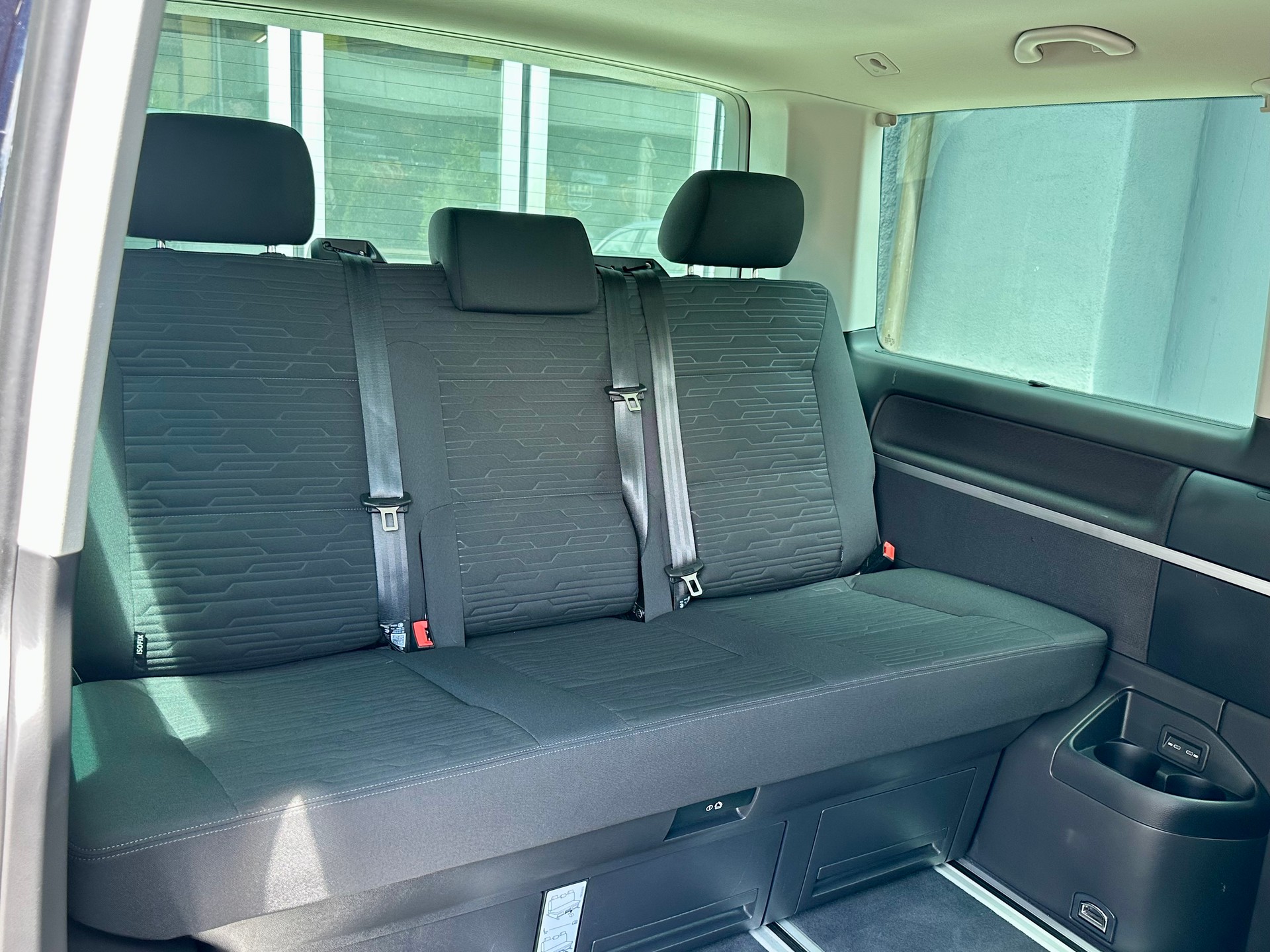 VW T6.1 Multivan 2.0 Bi-TDI Comfortline 4Motion DSG-image-12