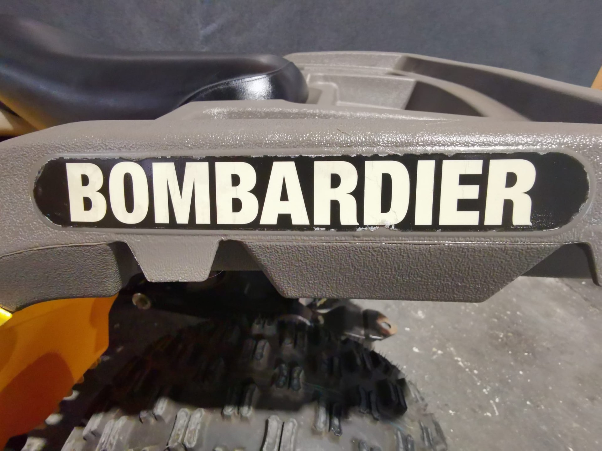 BOMBARDIER Rally 200-image-14