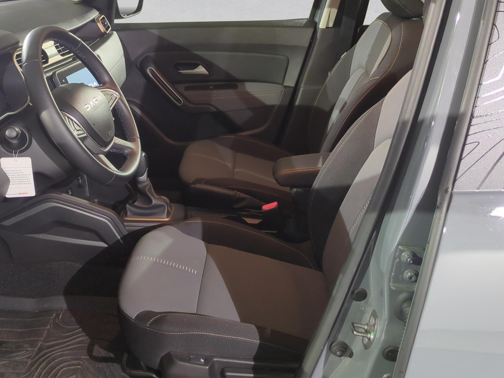 DACIA Duster TCe 150 Extreme EDC 4x2-image-8