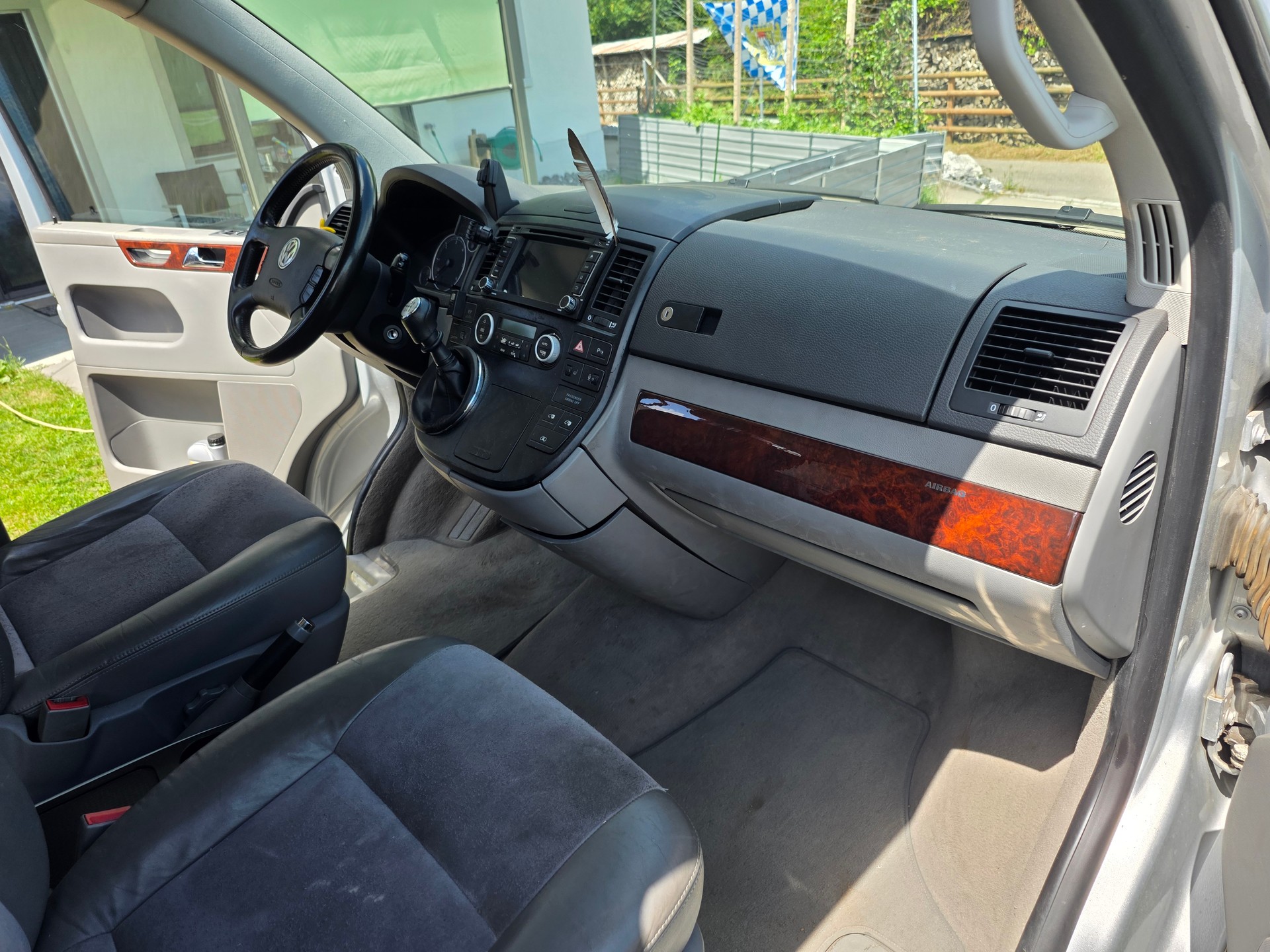 VW Highline-image-13