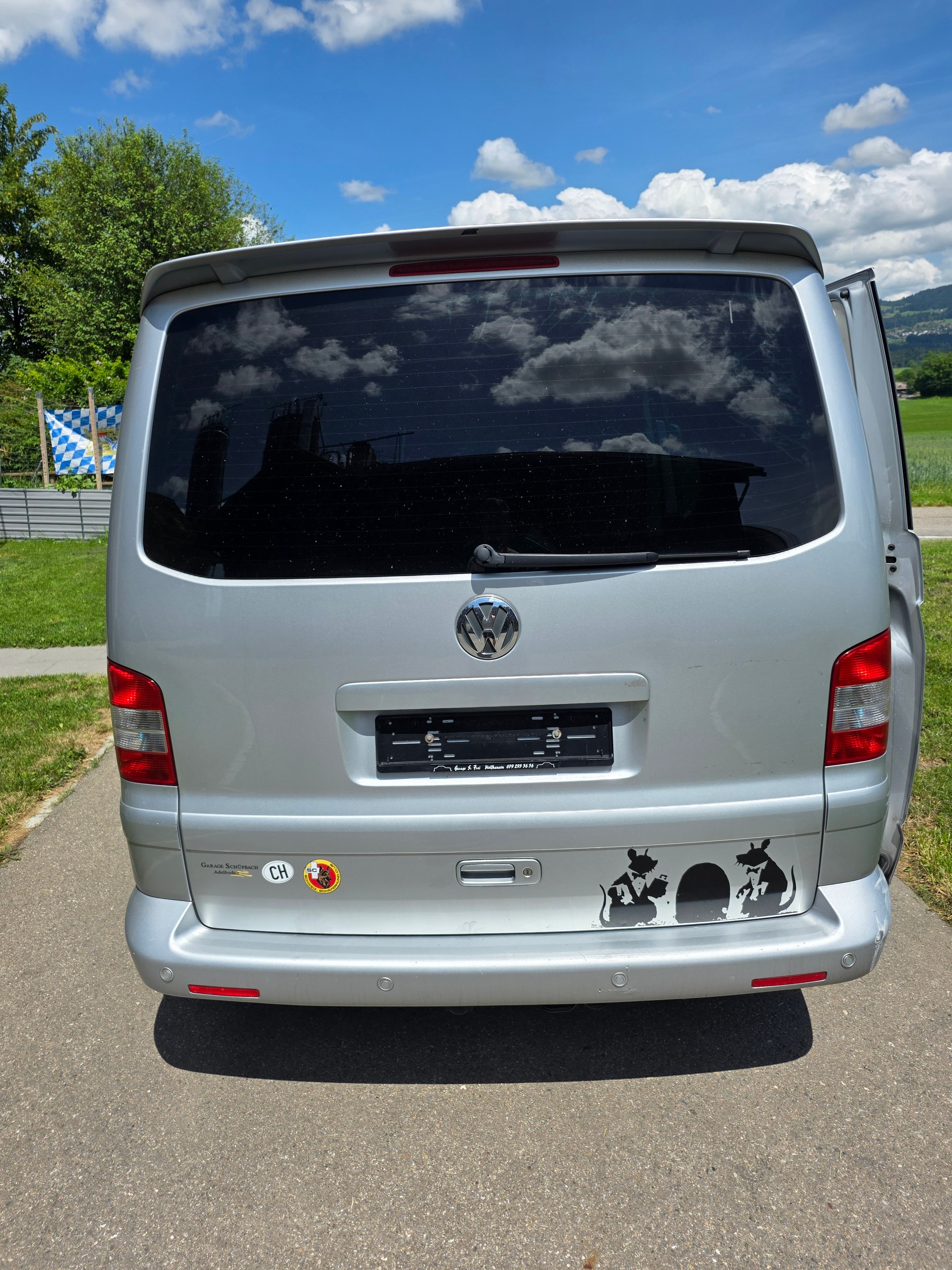 VW Highline-image-2