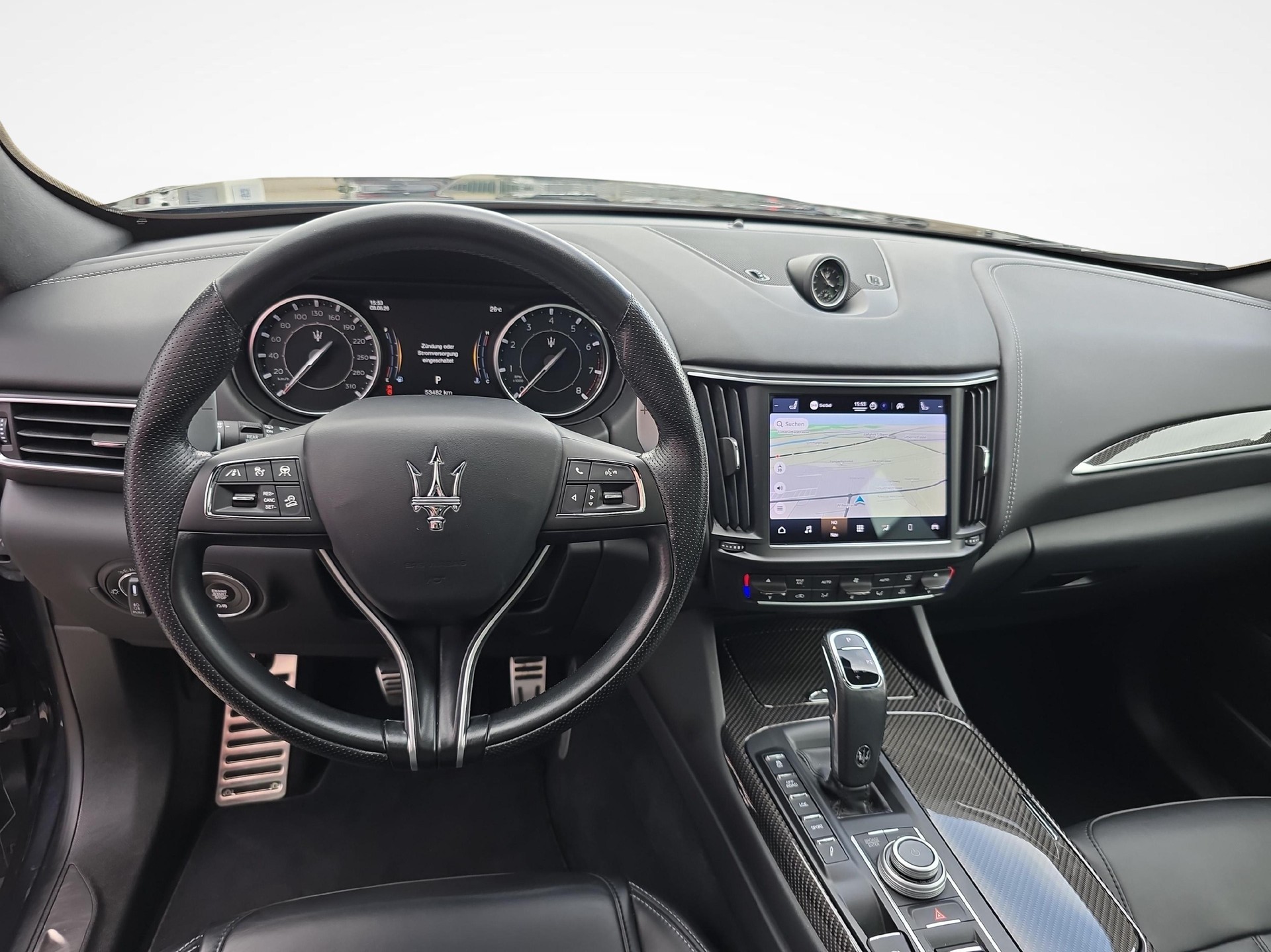 MASERATI Levante 3.0 V6 GranSport-image-12