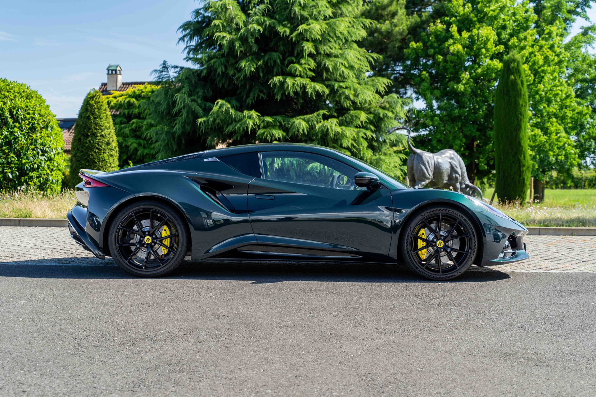 LOTUS Emira 3.5 V6 First Edition-image-3