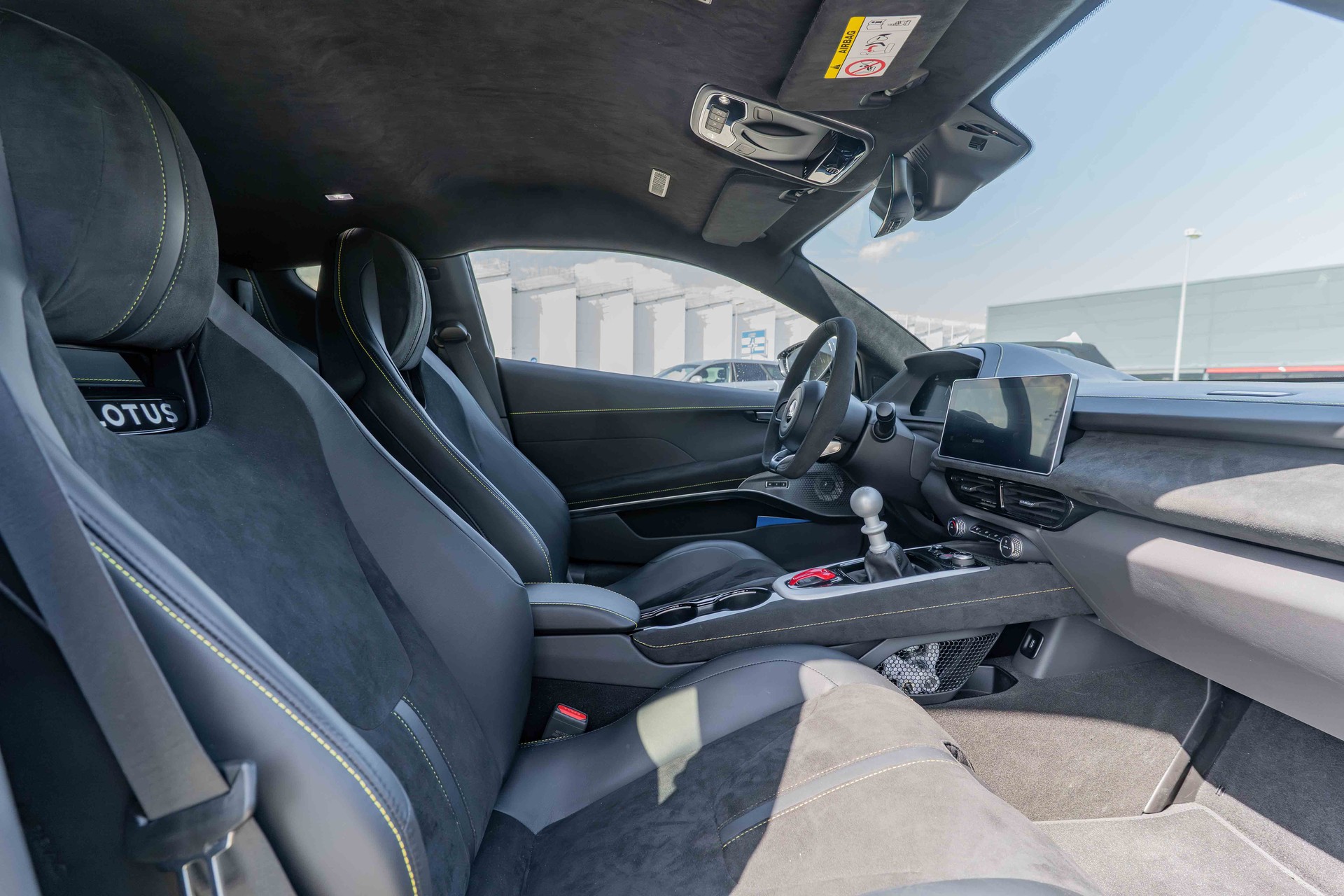 LOTUS Emira 3.5 V6 First Edition-image-9