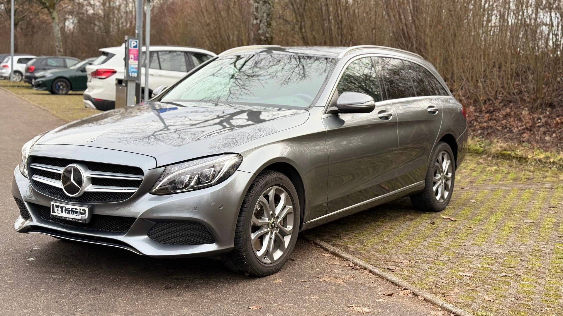 MERCEDES-BENZ C 250 d Swiss Star Avantgarde 4Matic 9G-Tronic-image-2