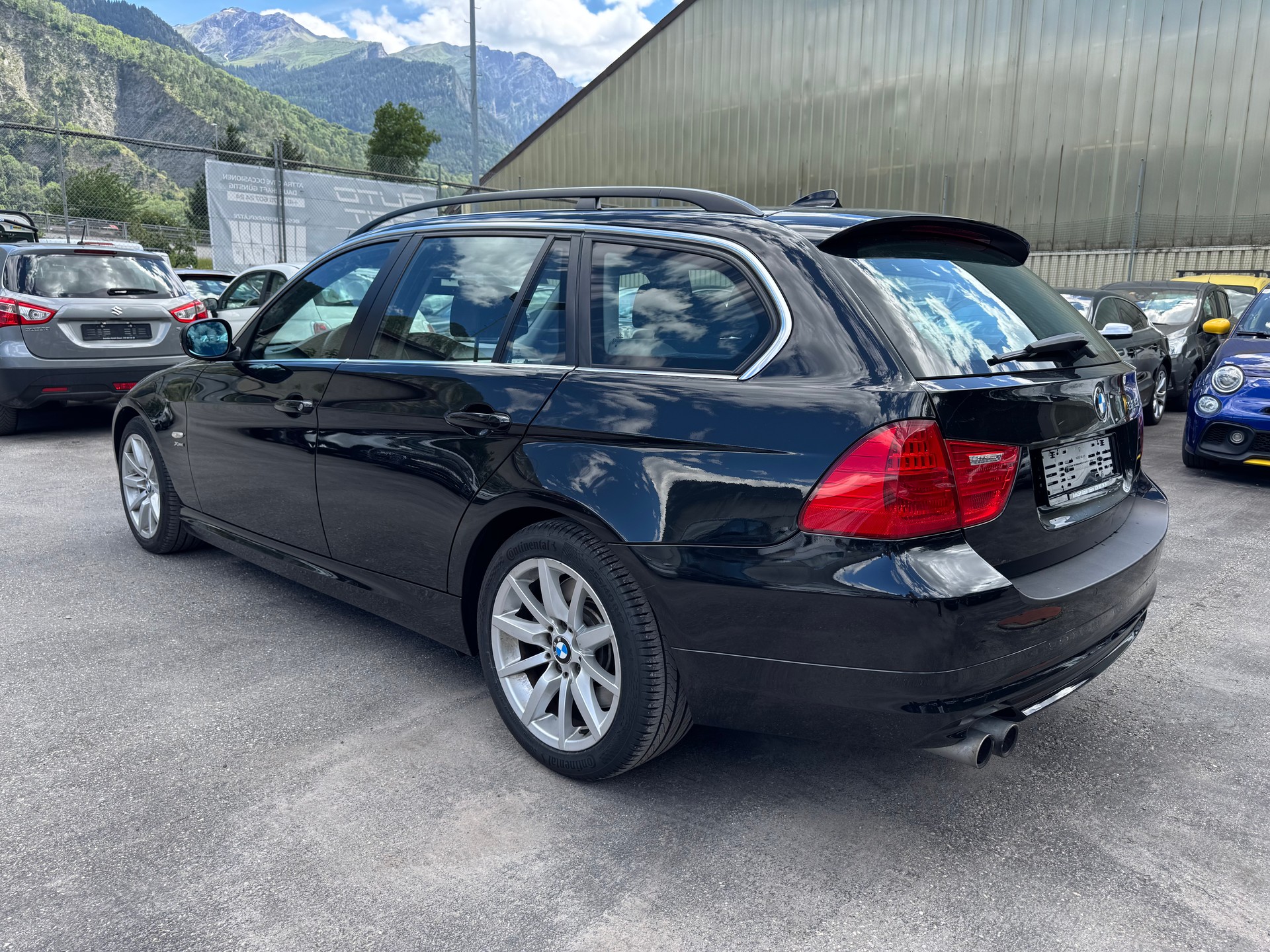 BMW 325i xDrive Touring Steptronic-image-6