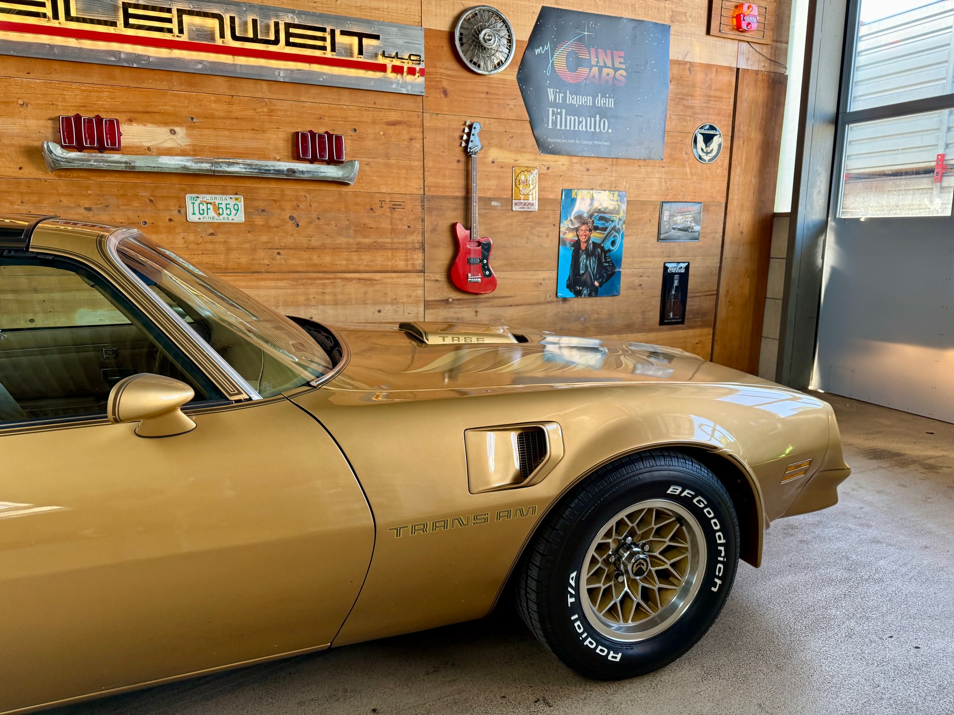 PONTIAC Firebird Trans Am Y88-image-18