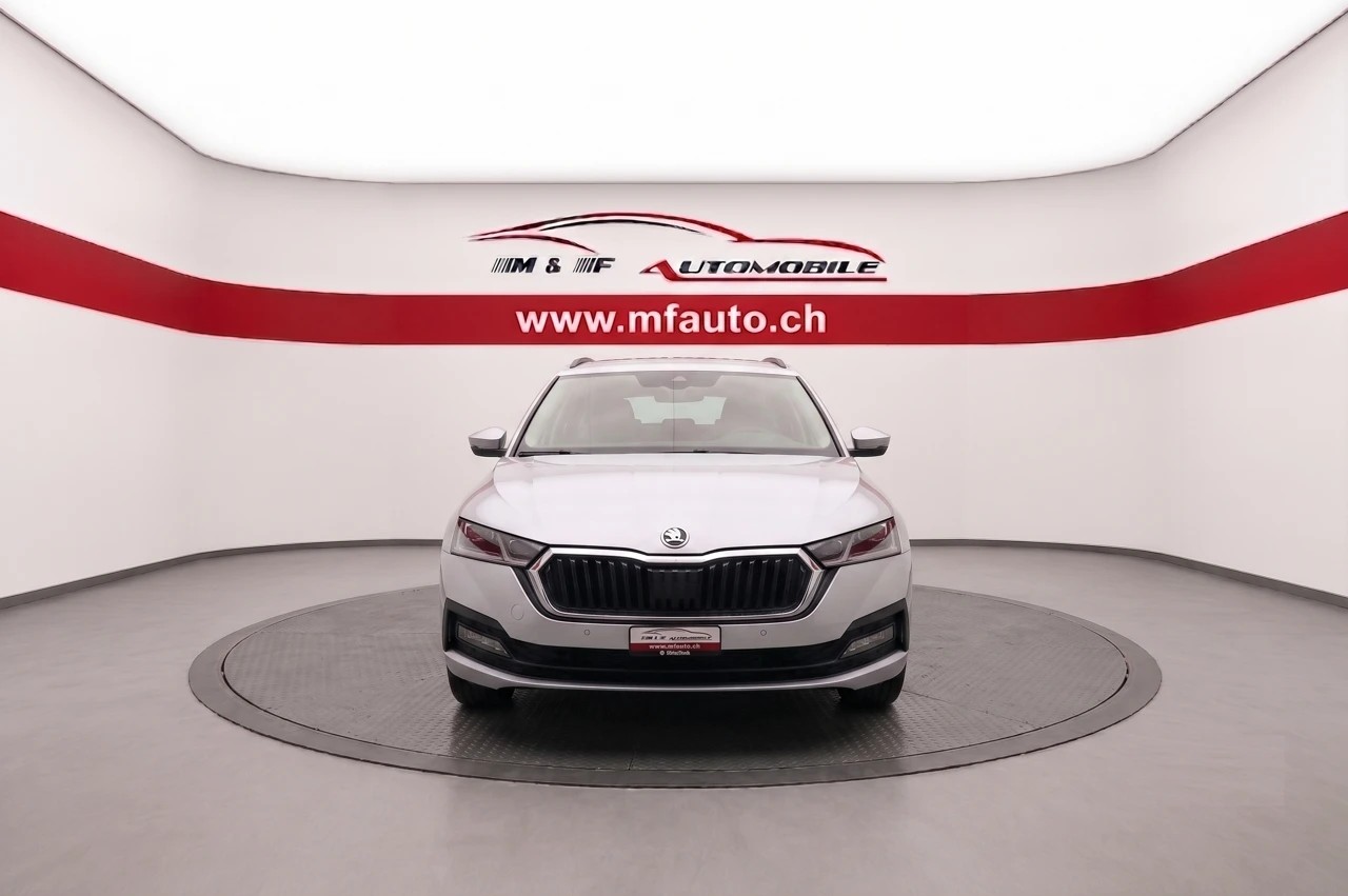 SKODA Octavia Combi 2.0 TDI Ambition DSG CH FAHRZEUG-image-1
