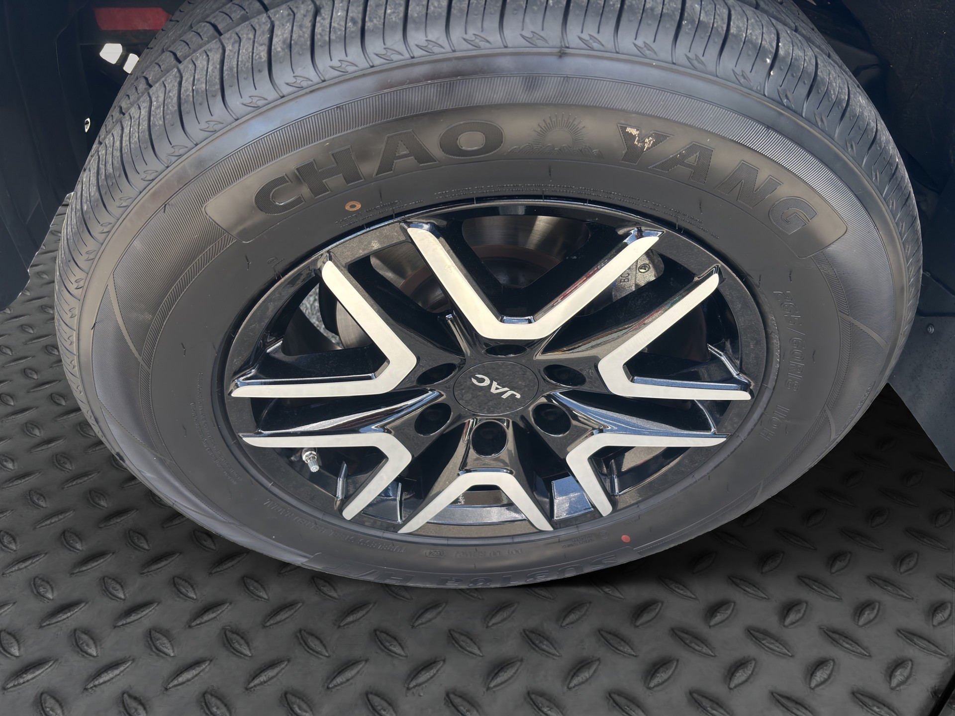 JAC T8 PRO-image-17