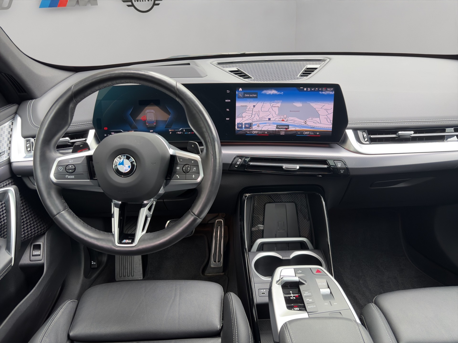 BMW X1 xDrive 23i 48V M Sport-image-14