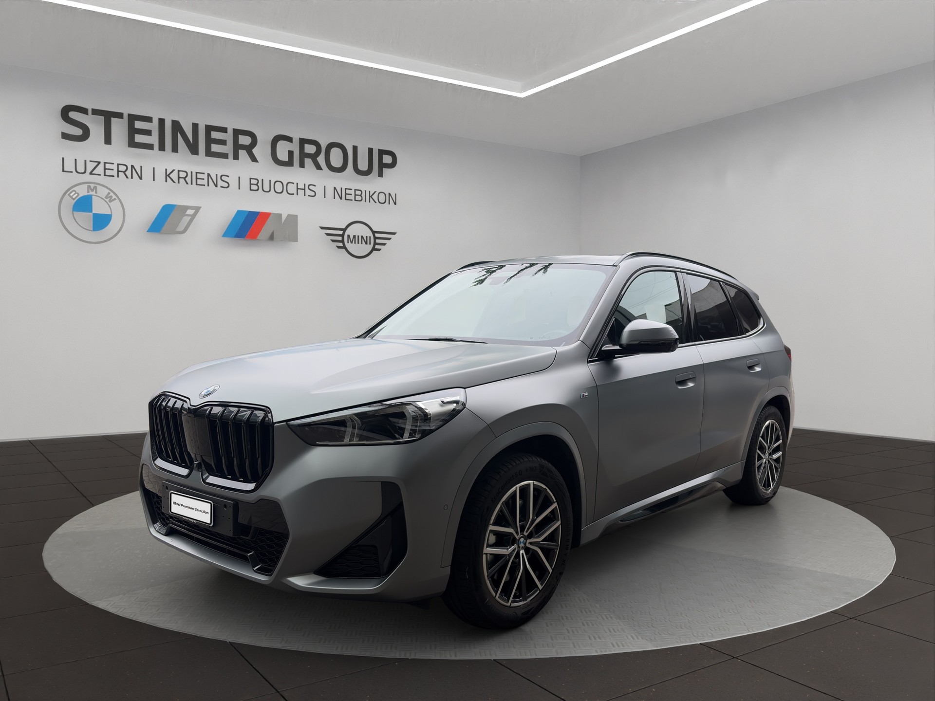 BMW X1 xDrive 23i 48V M Sport-image-0