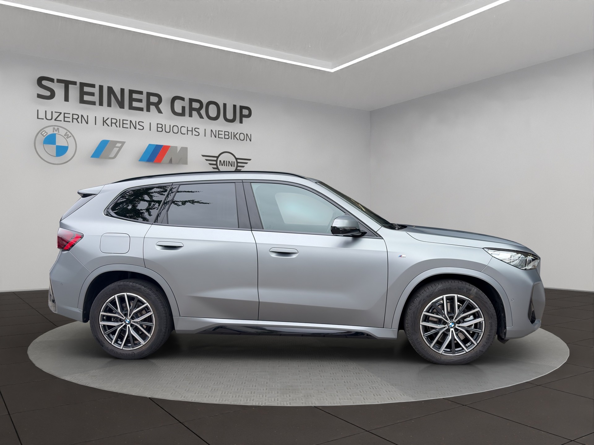 BMW X1 xDrive 23i 48V M Sport-image-3