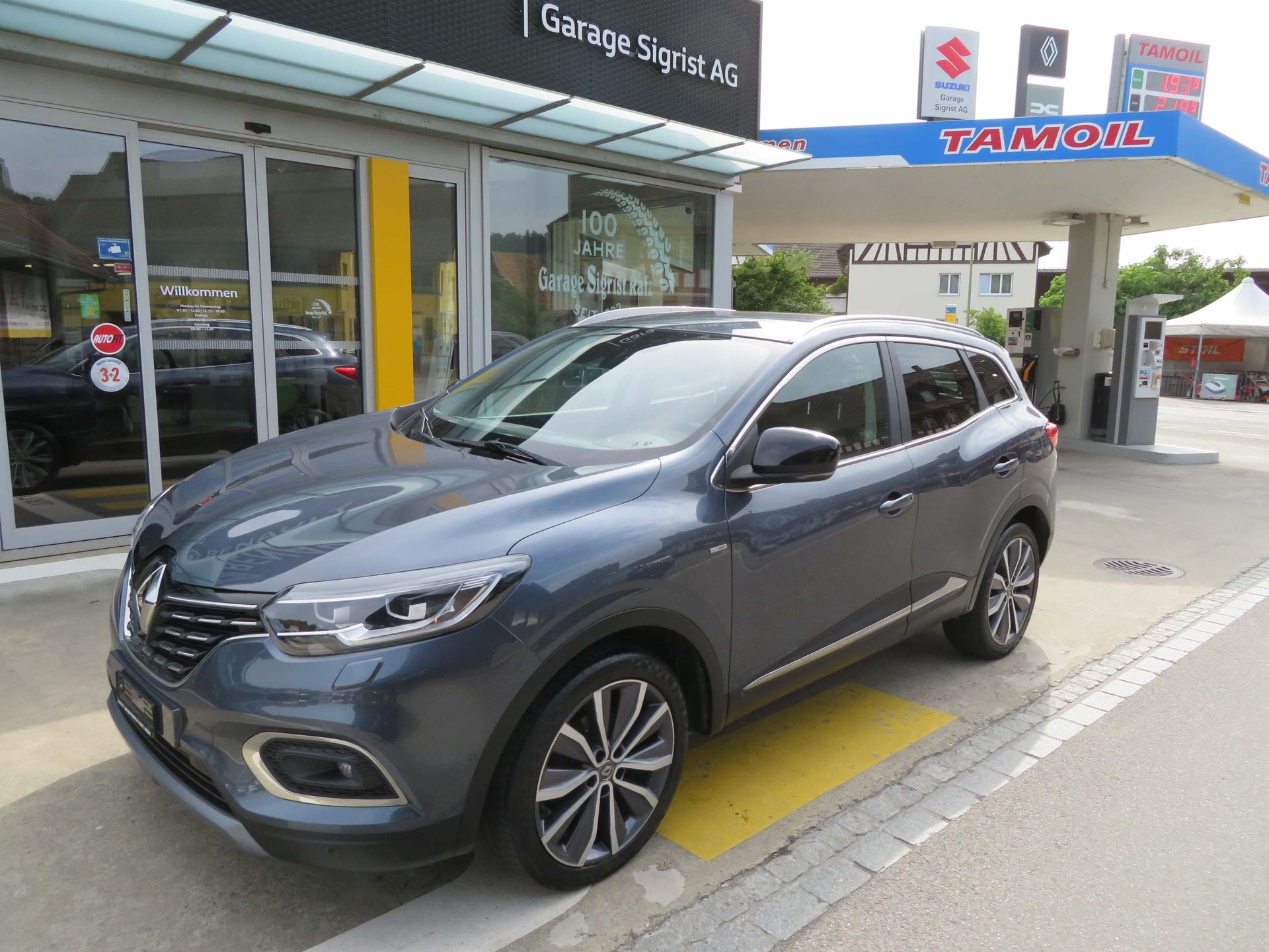 RENAULT Kadjar 1.3 TCe 160 Intens EDC-image-1