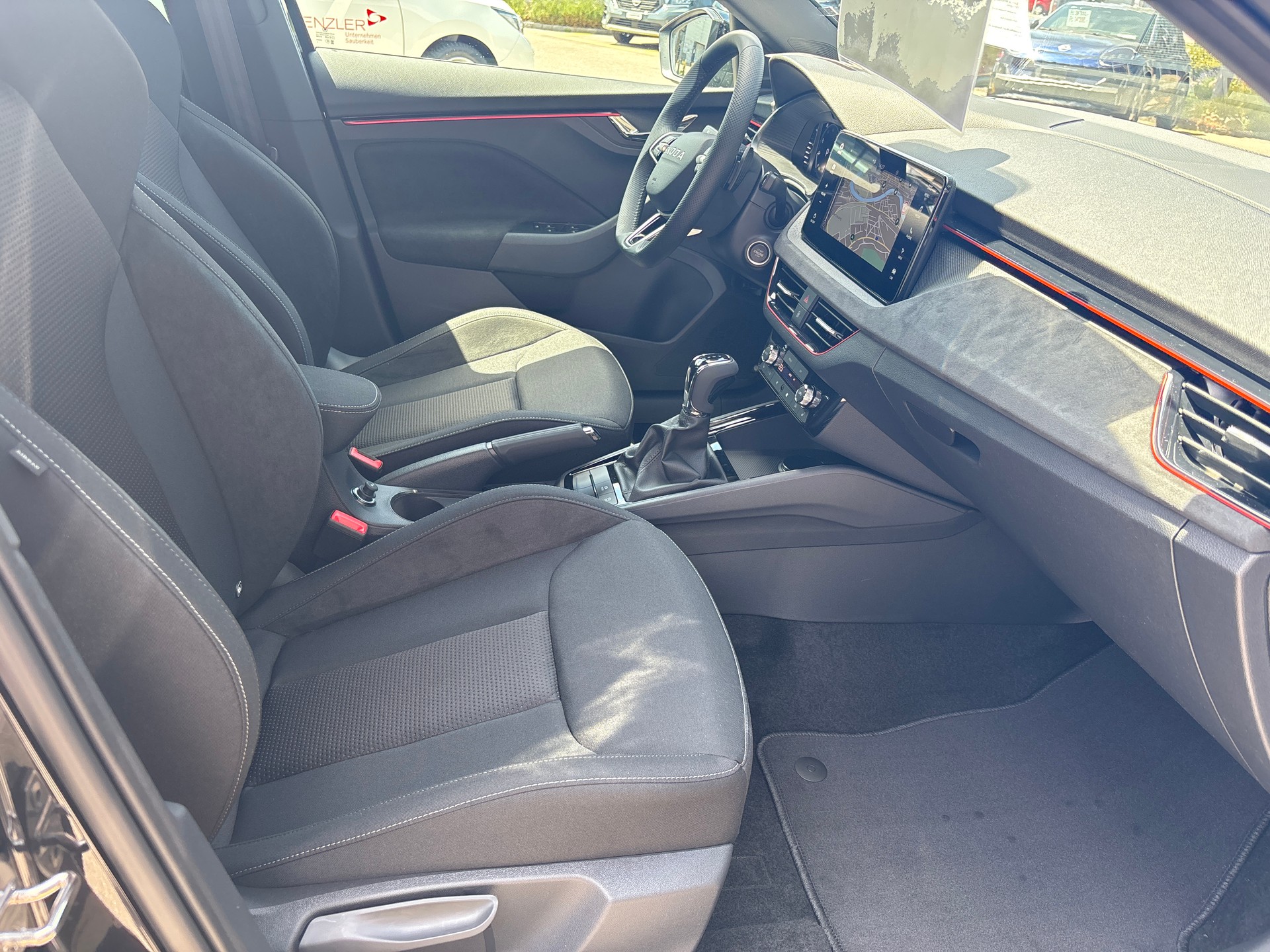 SKODA Scala 1.0 TSI Dynamic DSG-image-14