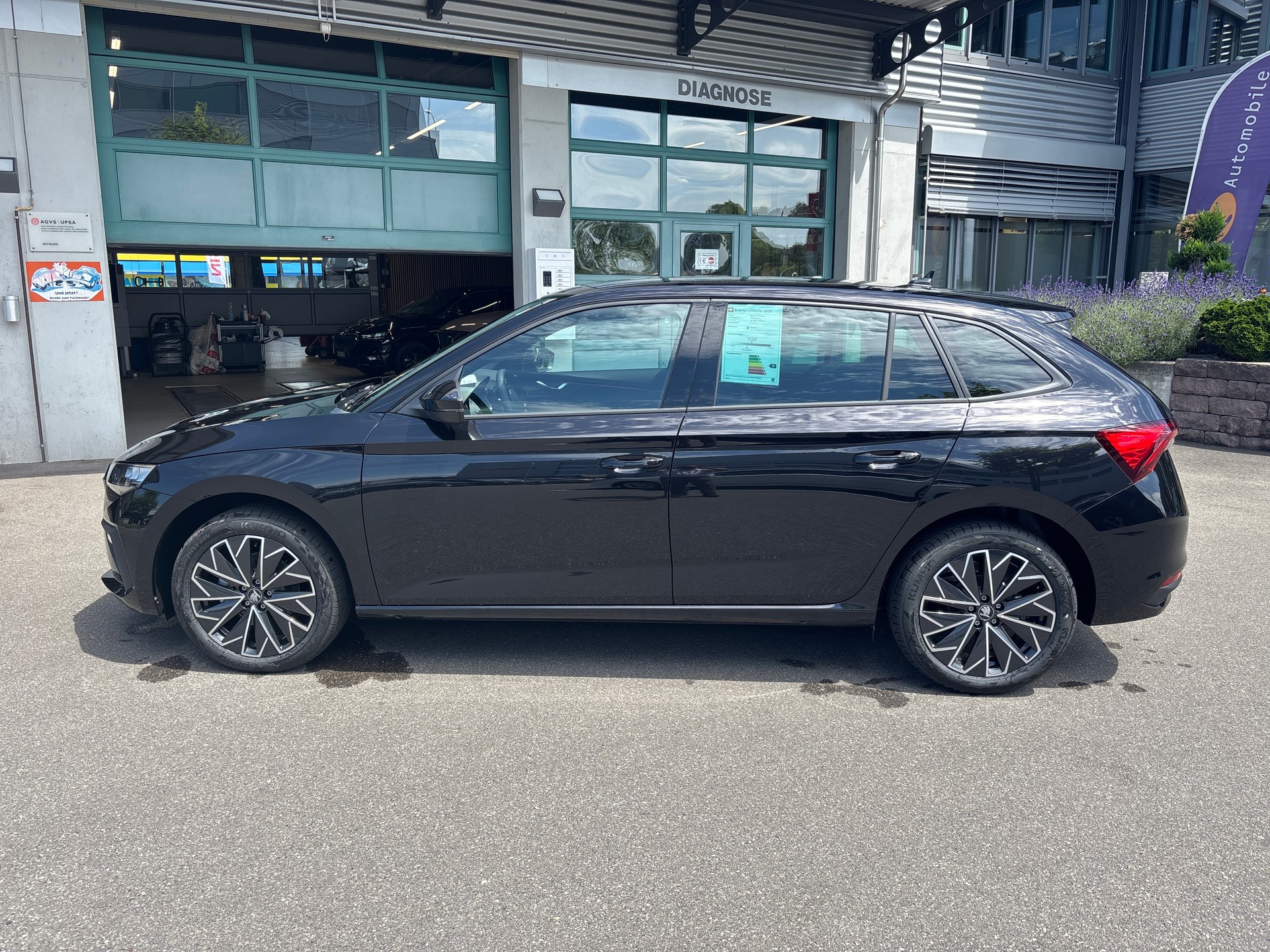 SKODA Scala 1.0 TSI Dynamic DSG-image-8