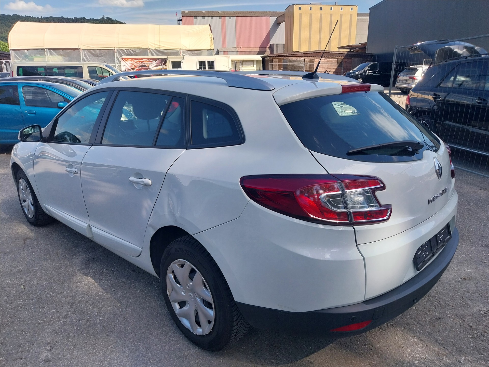 RENAULT Mégane Grandtour 1.5 dCi Expression EDC-image-6