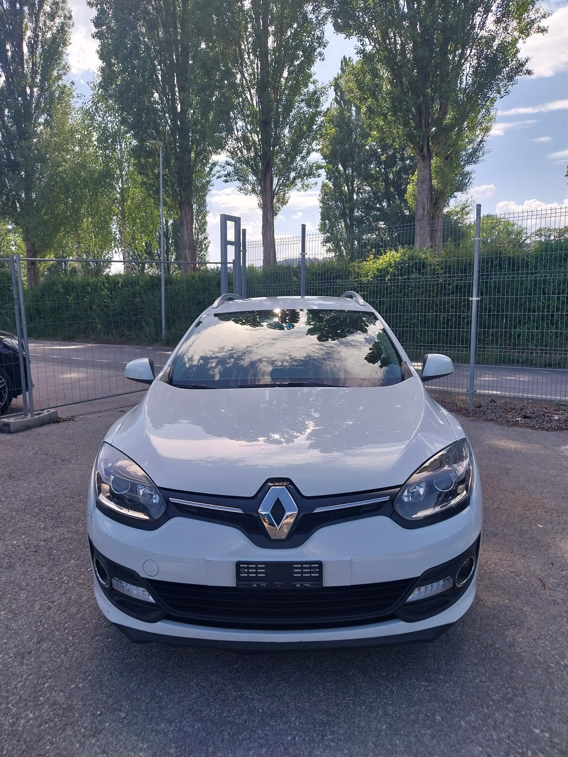 RENAULT Mégane Grandtour 1.5 dCi Expression EDC-image-1