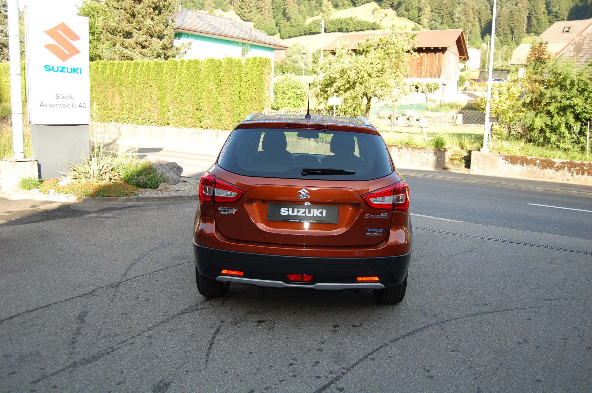 SUZUKI SX4 S-Cross 1.4 16V Generation Hybrid 4WD-image-5