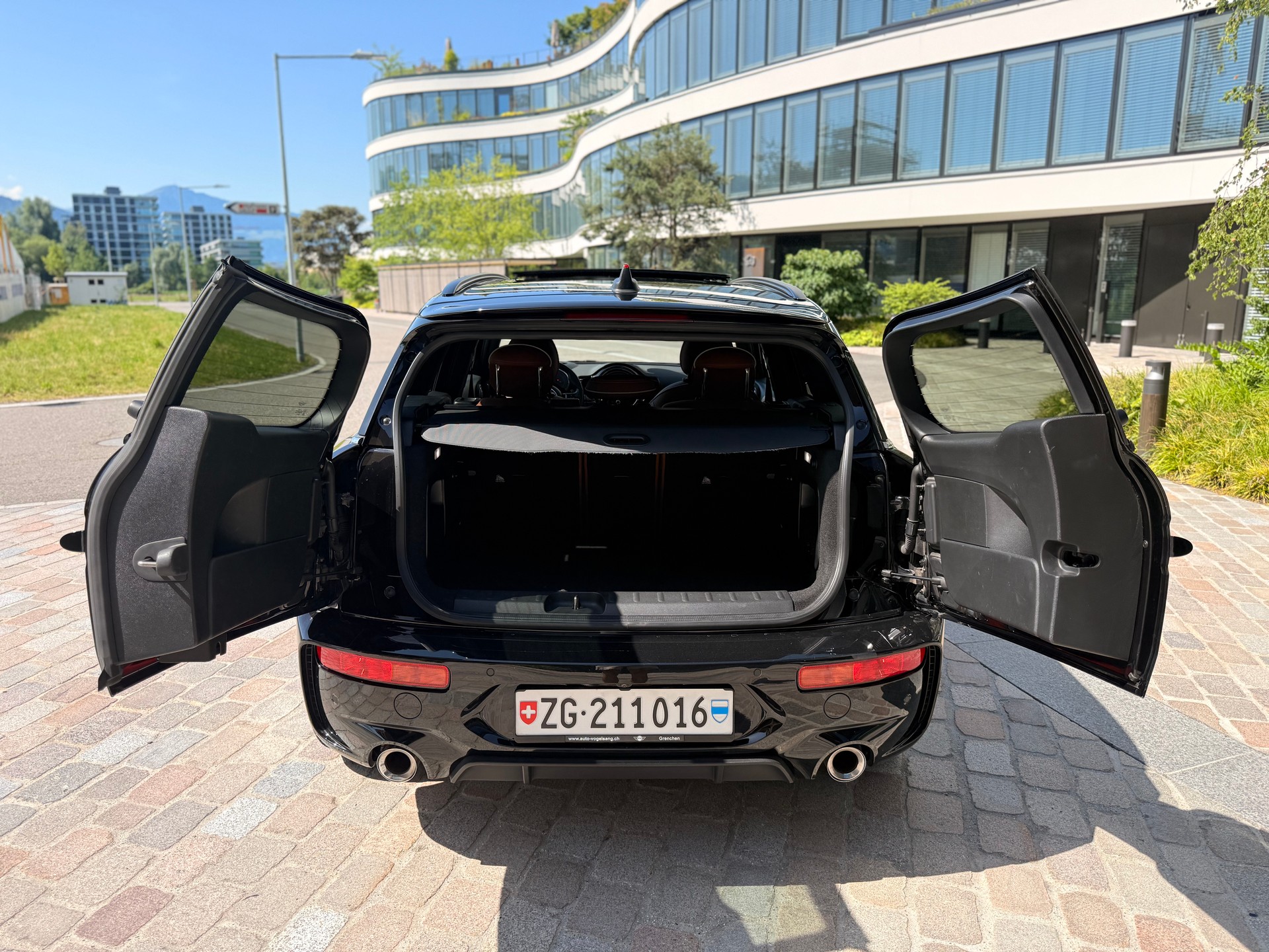 MINI 2.0i John Cooper Works ALL4-image-6