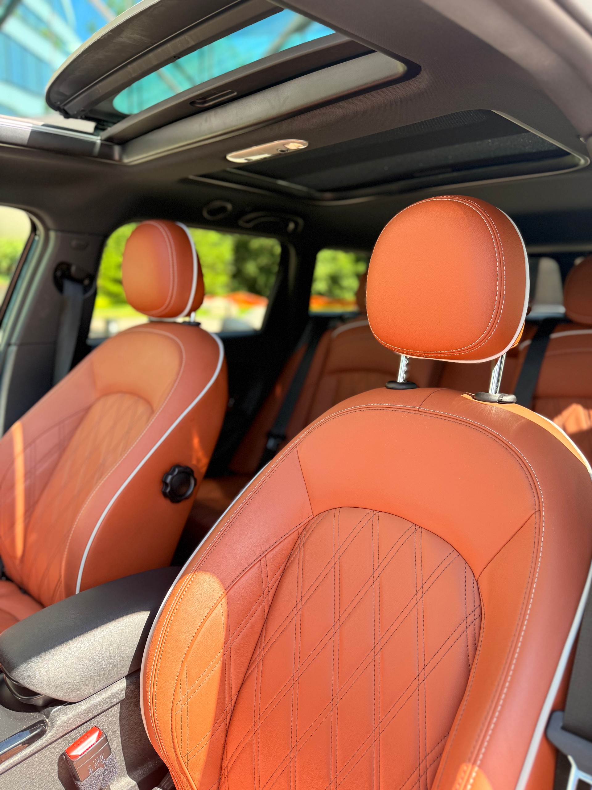 MINI 2.0i John Cooper Works ALL4-image-8