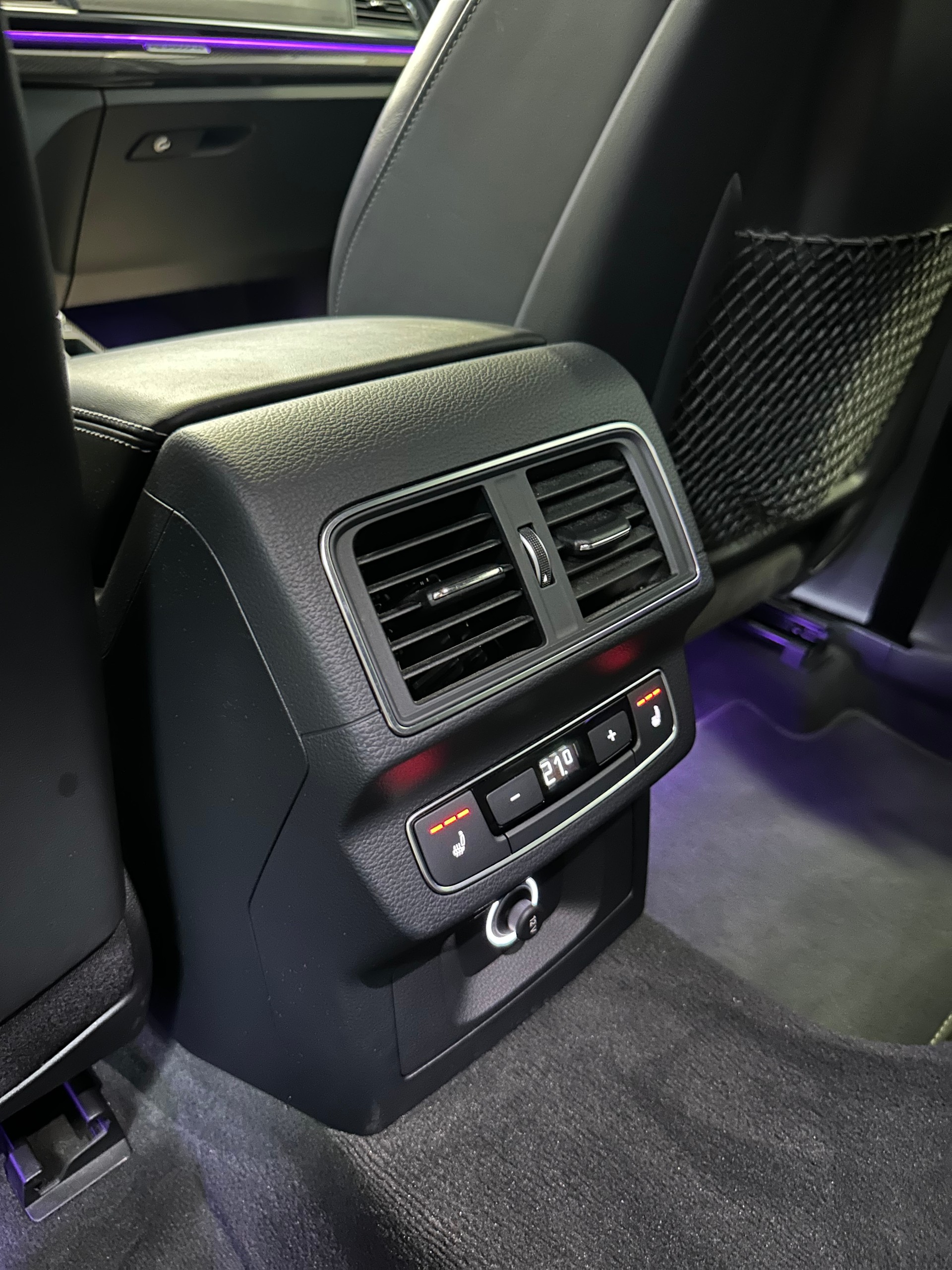 AUDI SQ5 3.0 TFSI quattro S-tronic-image-17