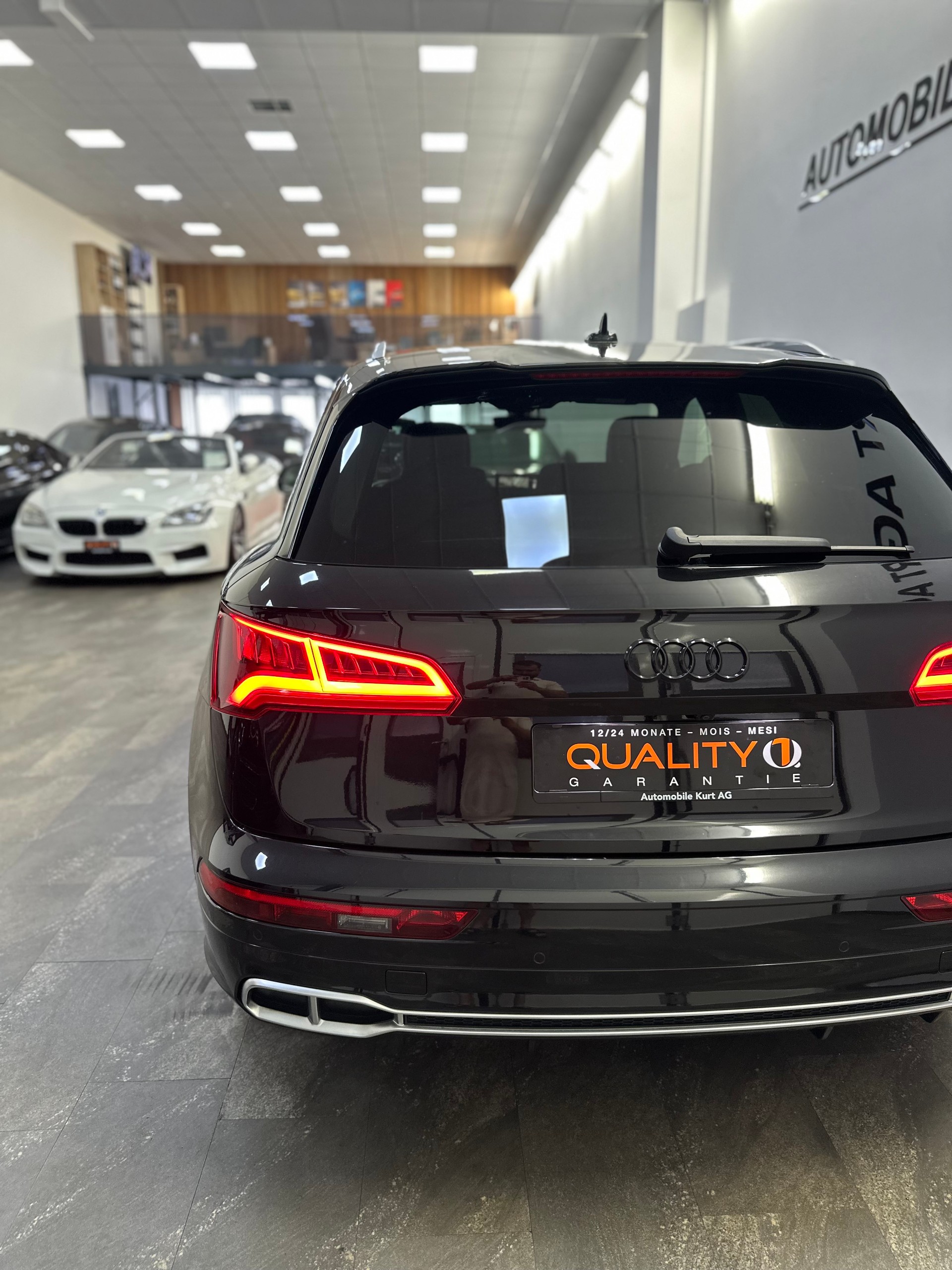AUDI SQ5 3.0 TFSI quattro S-tronic-image-4