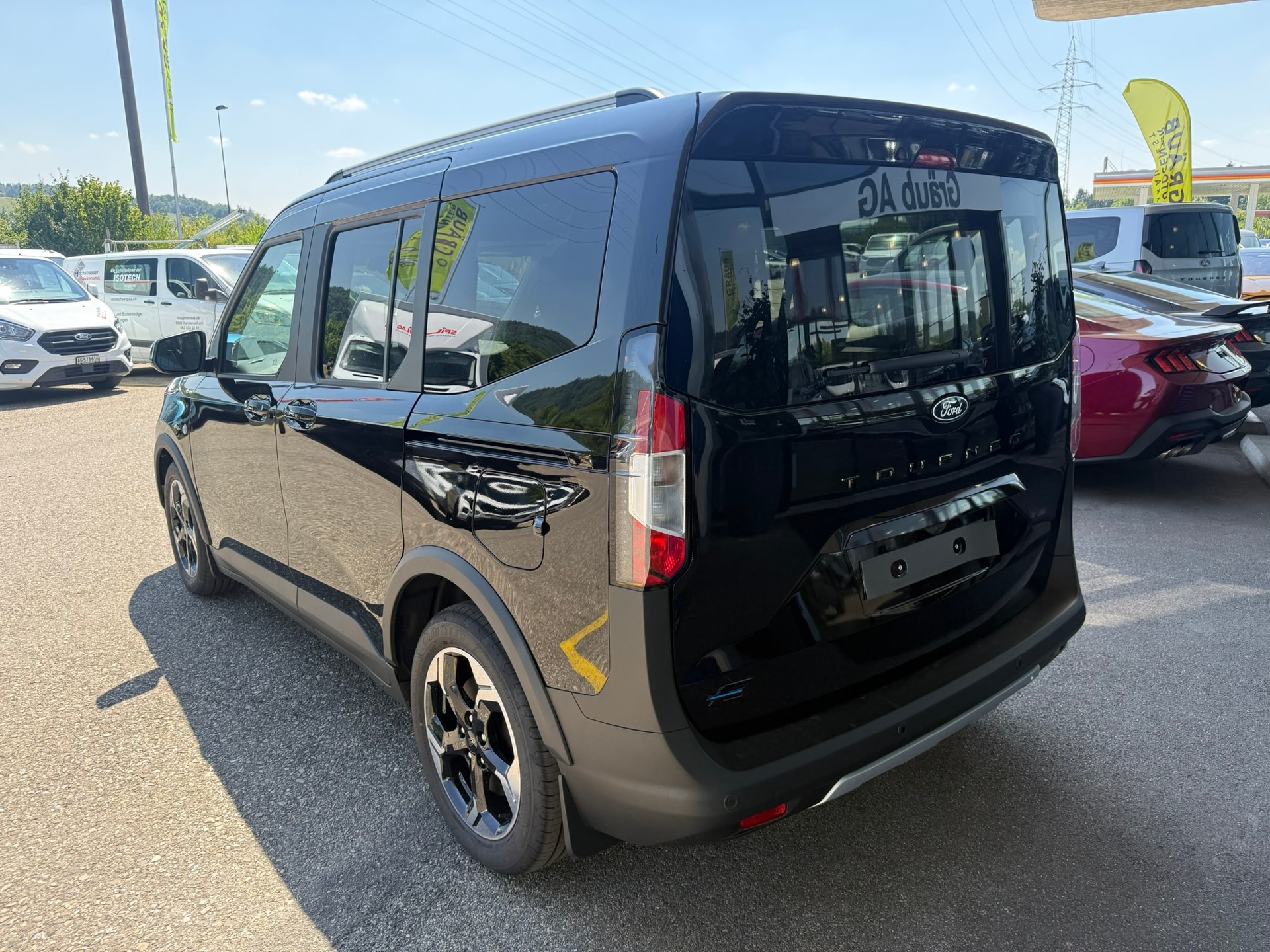 FORD Tourneo Courier Elektro 54kWh Active-image-4