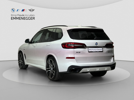 BMW X5 xDrive45e M Sport-image-2