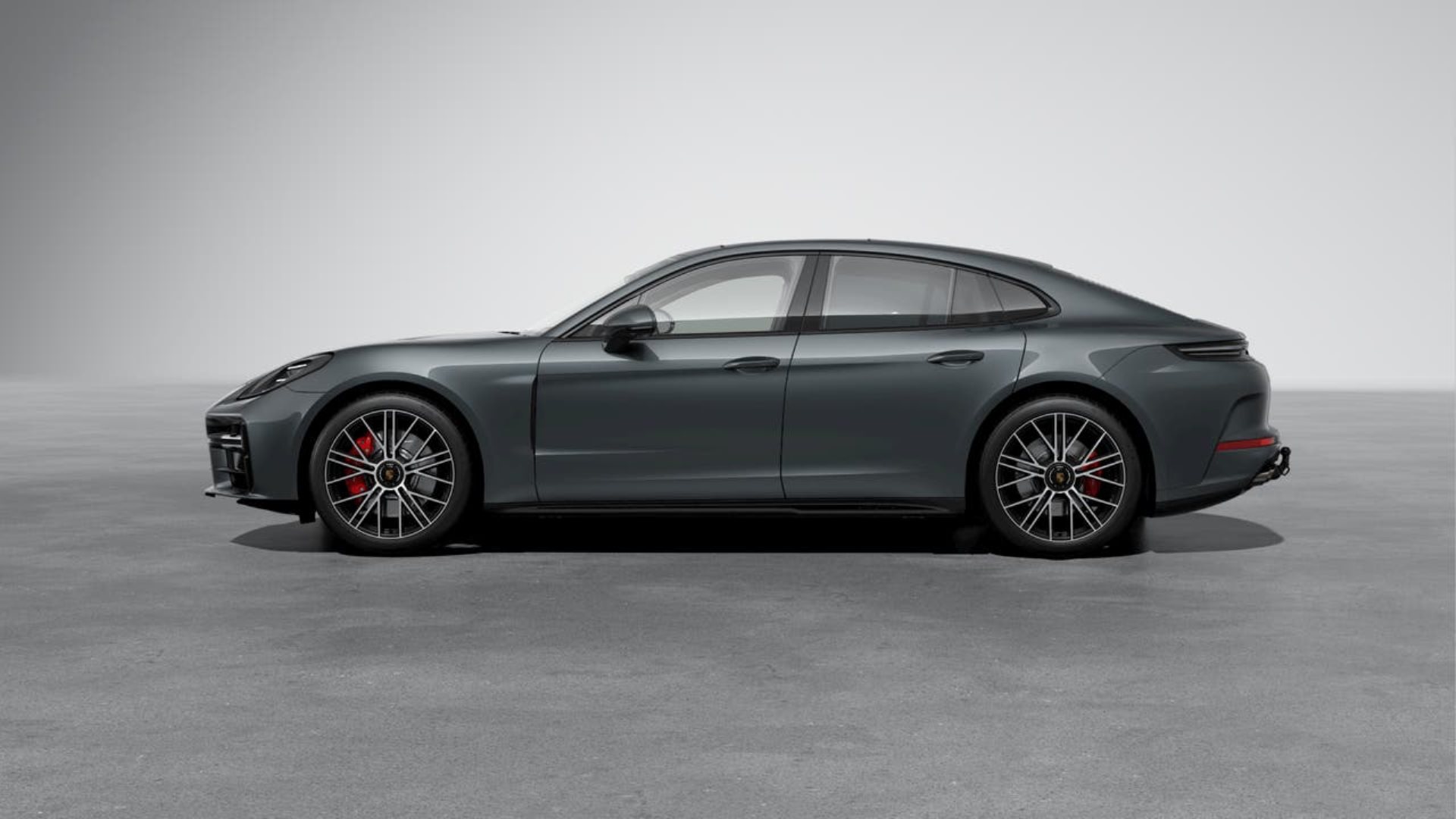 PORSCHE Panamera GTS-image-1