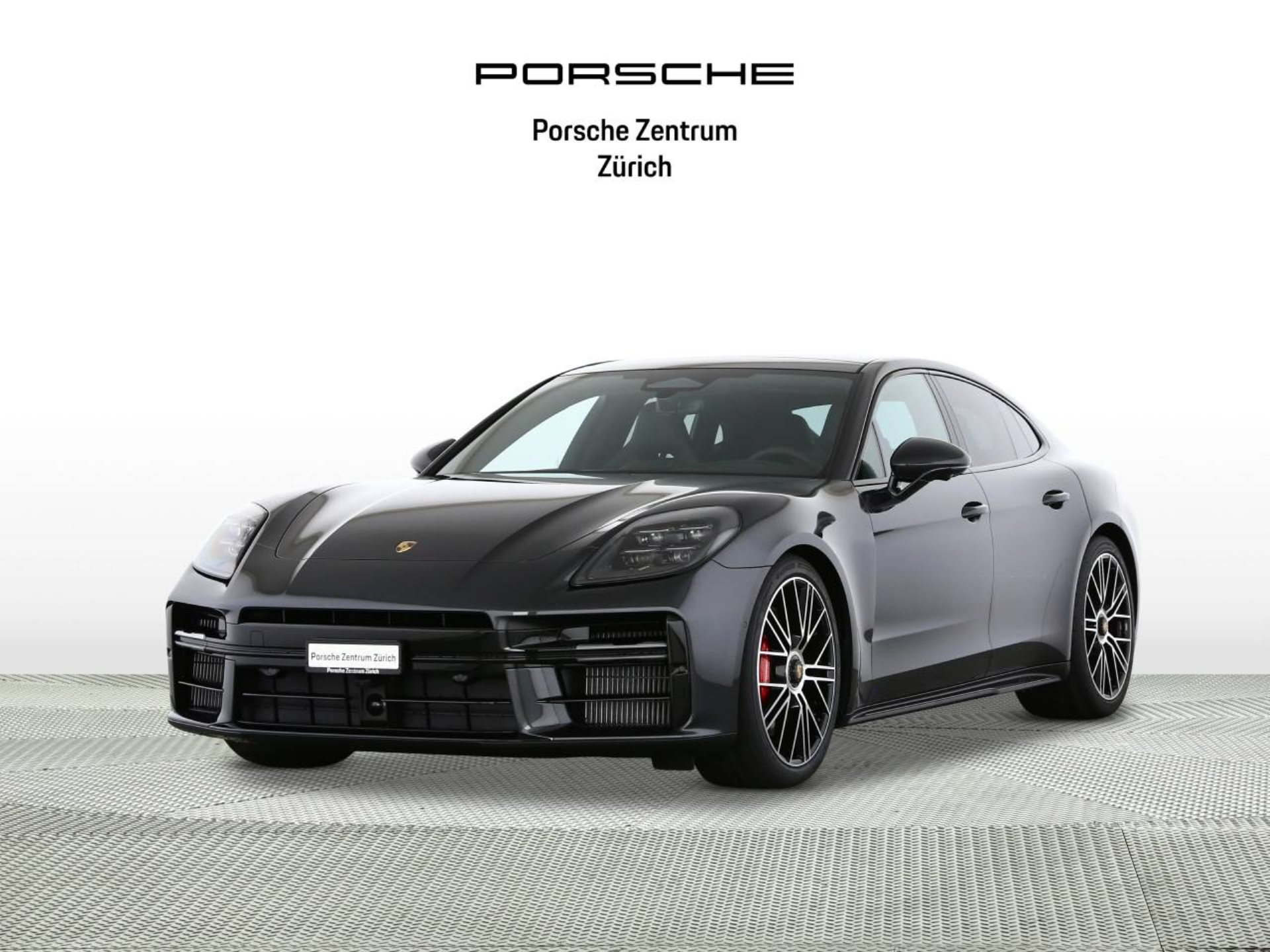 PORSCHE Panamera GTS