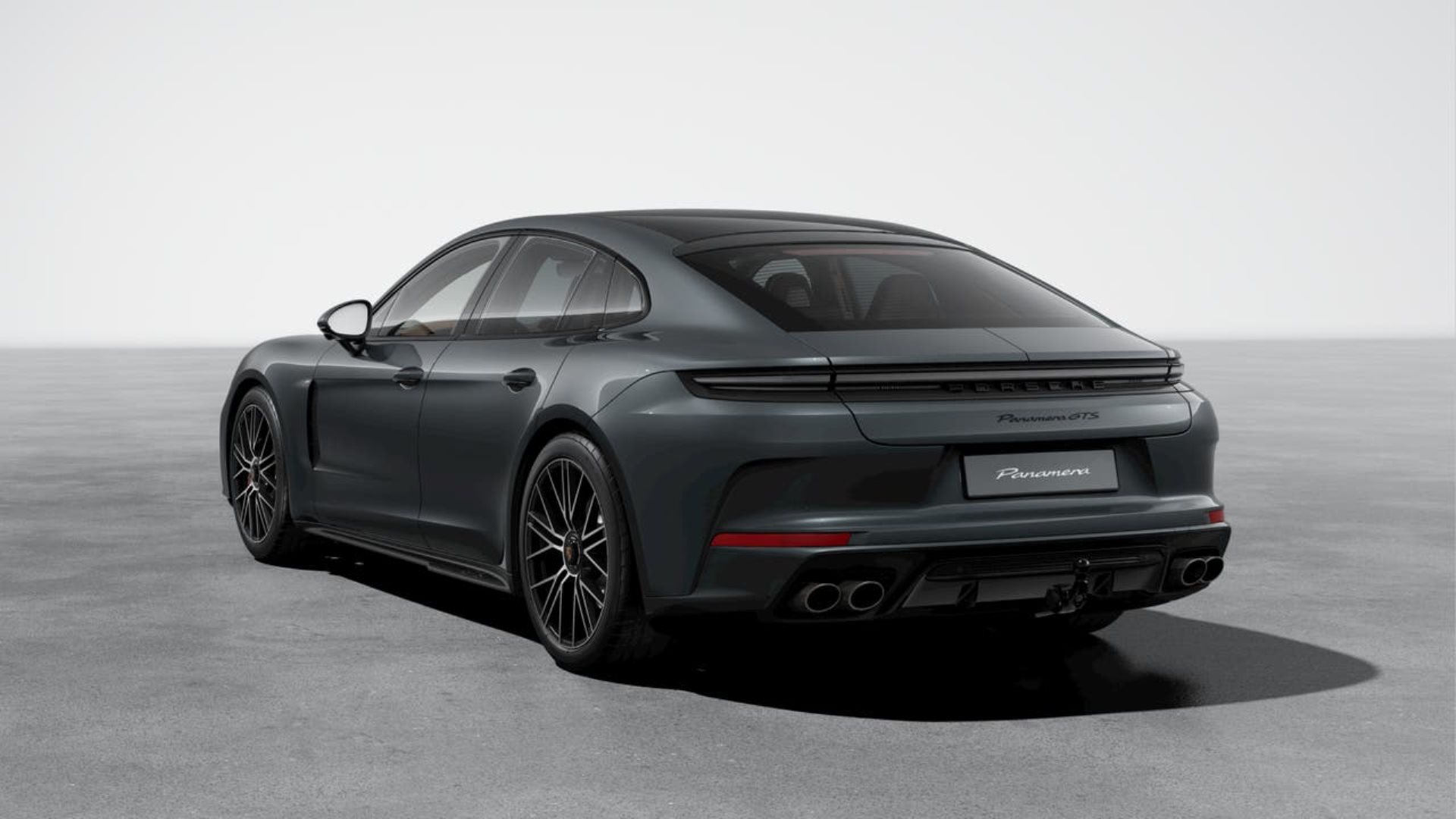 PORSCHE Panamera GTS-image-2