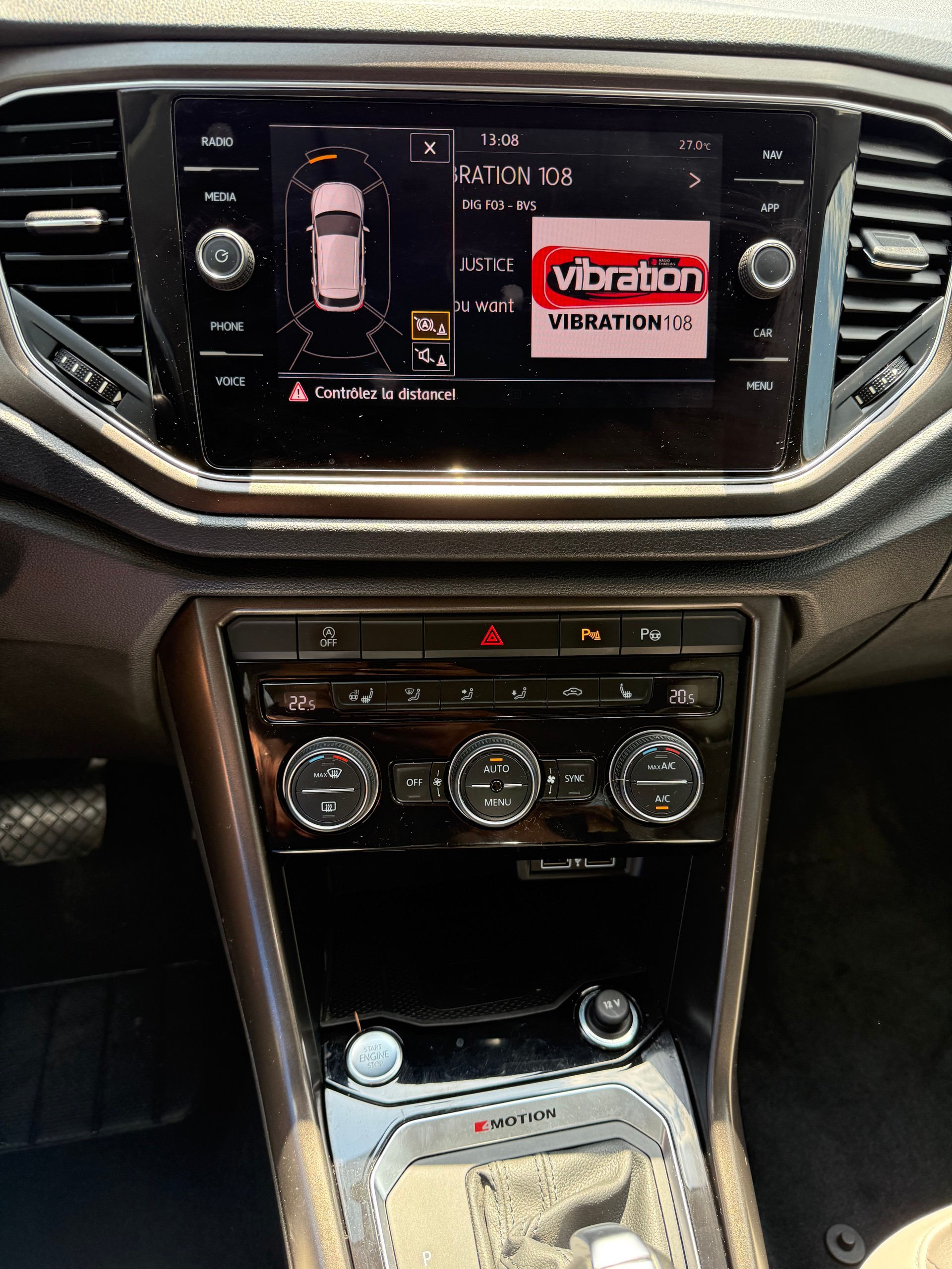 VW T-Roc 2.0 TSI Sport DSG 4Motion-image-6