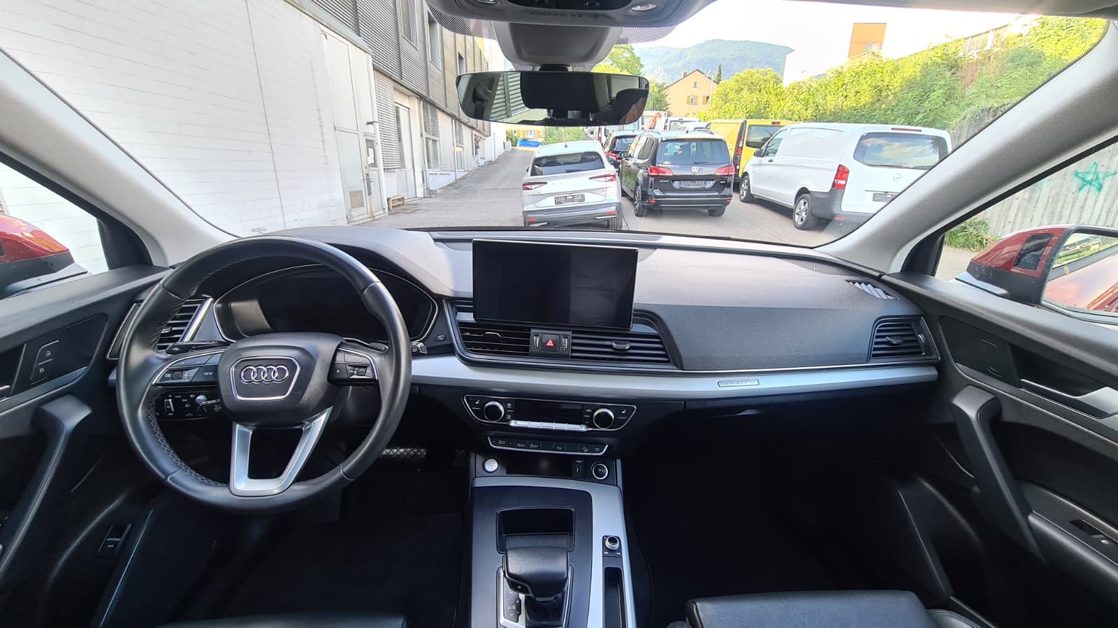 AUDI Q5 40 TDI quattro S-tronic ** Voll-Leder ** GR-Navi ** Totwinkel-Assistent ** Panorama-Glasdach ** Head UP Display ** Ab MFK **-image-15