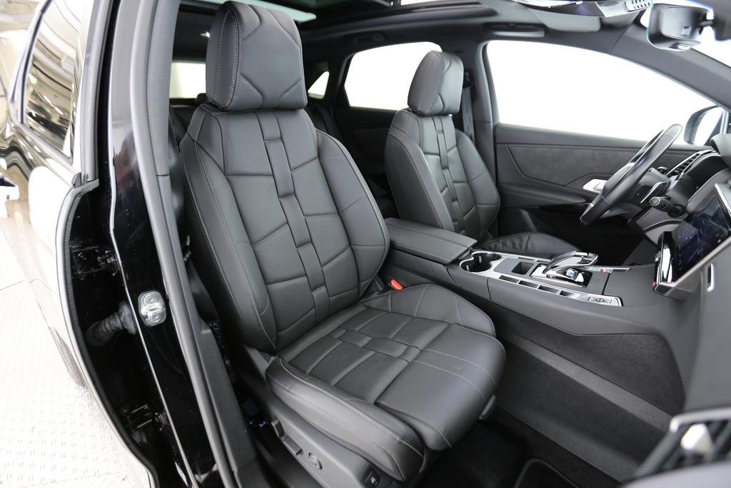 DS AUTOMOBILES 7 Crossback 1.6 E-Tense Louvre 4x4-image-8