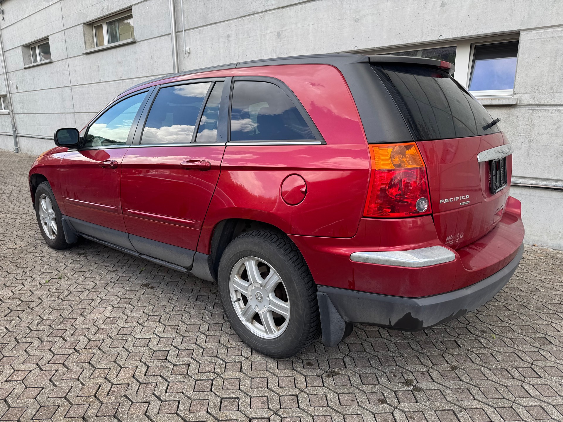 CHRYSLER PACIFICA-image-4