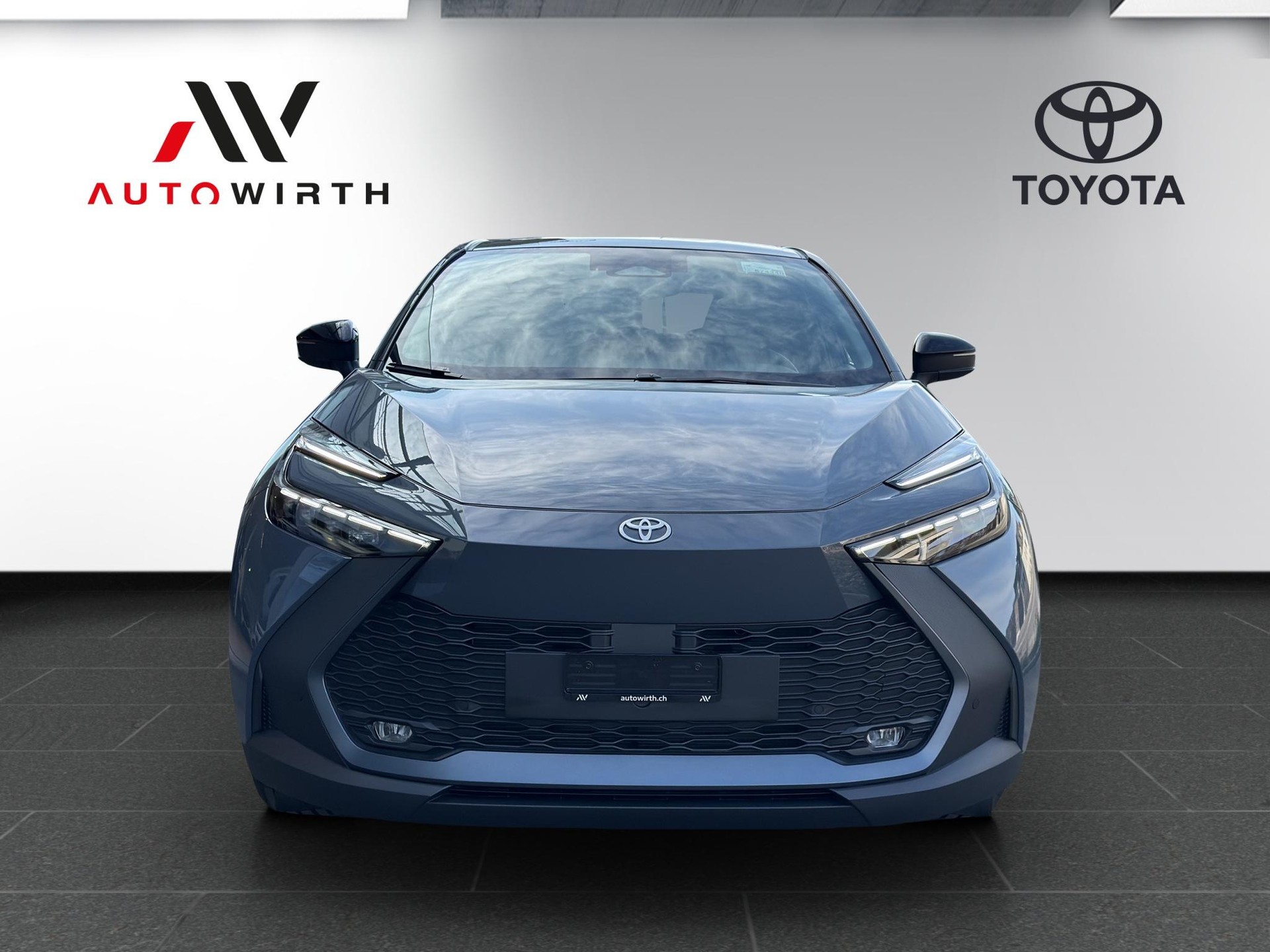 TOYOTA C-HR 2.0 HEV Swiss Edition 4x4-image-1