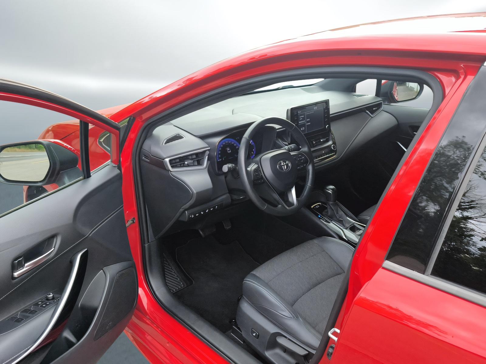 TOYOTA Corolla 2.0 HSD Trend-image-12