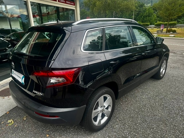 SKODA Karoq 1.0 TSI Ambition DSG-image-4