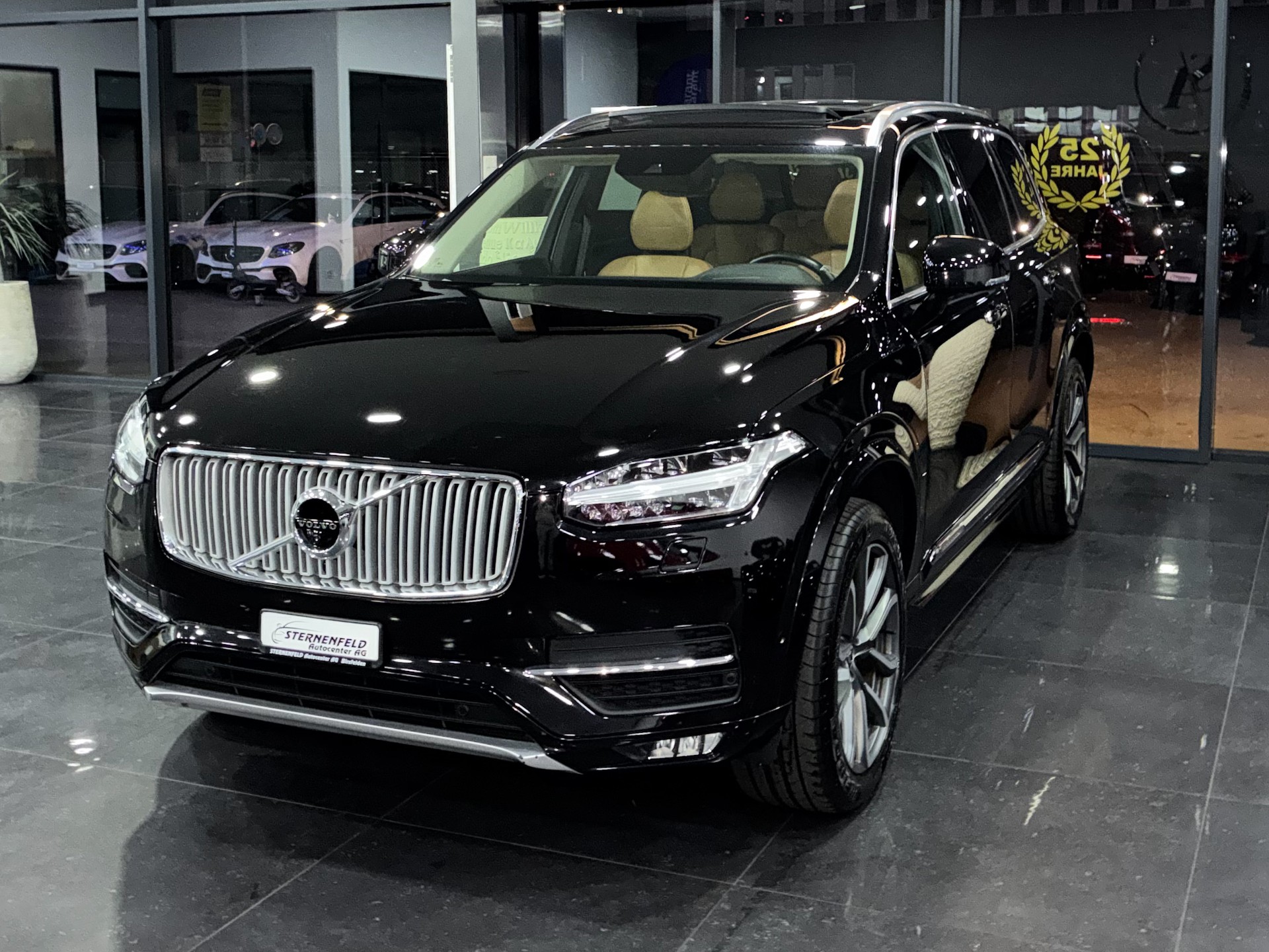 VOLVO XC90 D5 AWD Inscription Geartronic-image-0