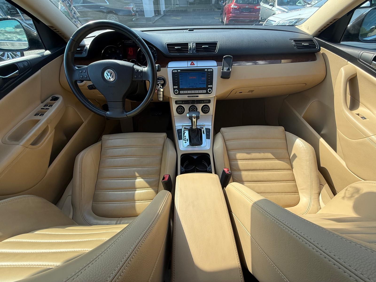 VW Passat Variant 3.2 V6 FSI Sportline 4Motion / 250 PS-image-11