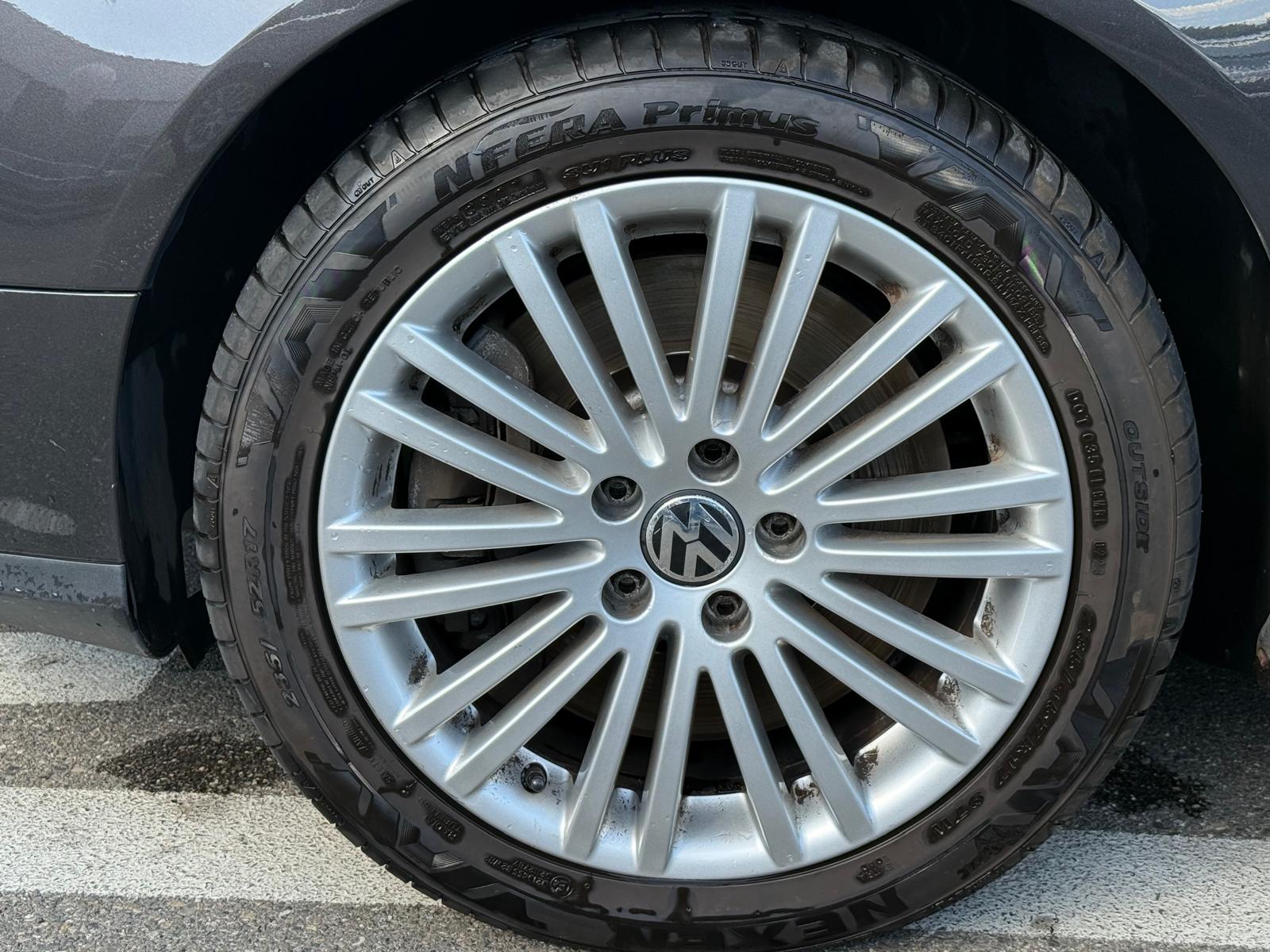 VW Passat Variant 3.2 V6 FSI Sportline 4Motion / 250 PS-image-5