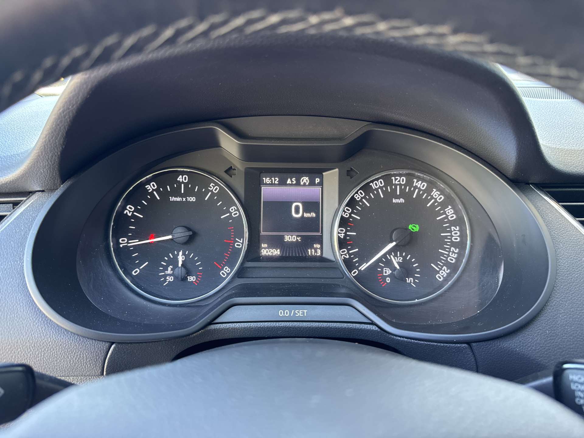 SKODA Octavia Combi 1.8 TSi Style DSG-Automat-image-11