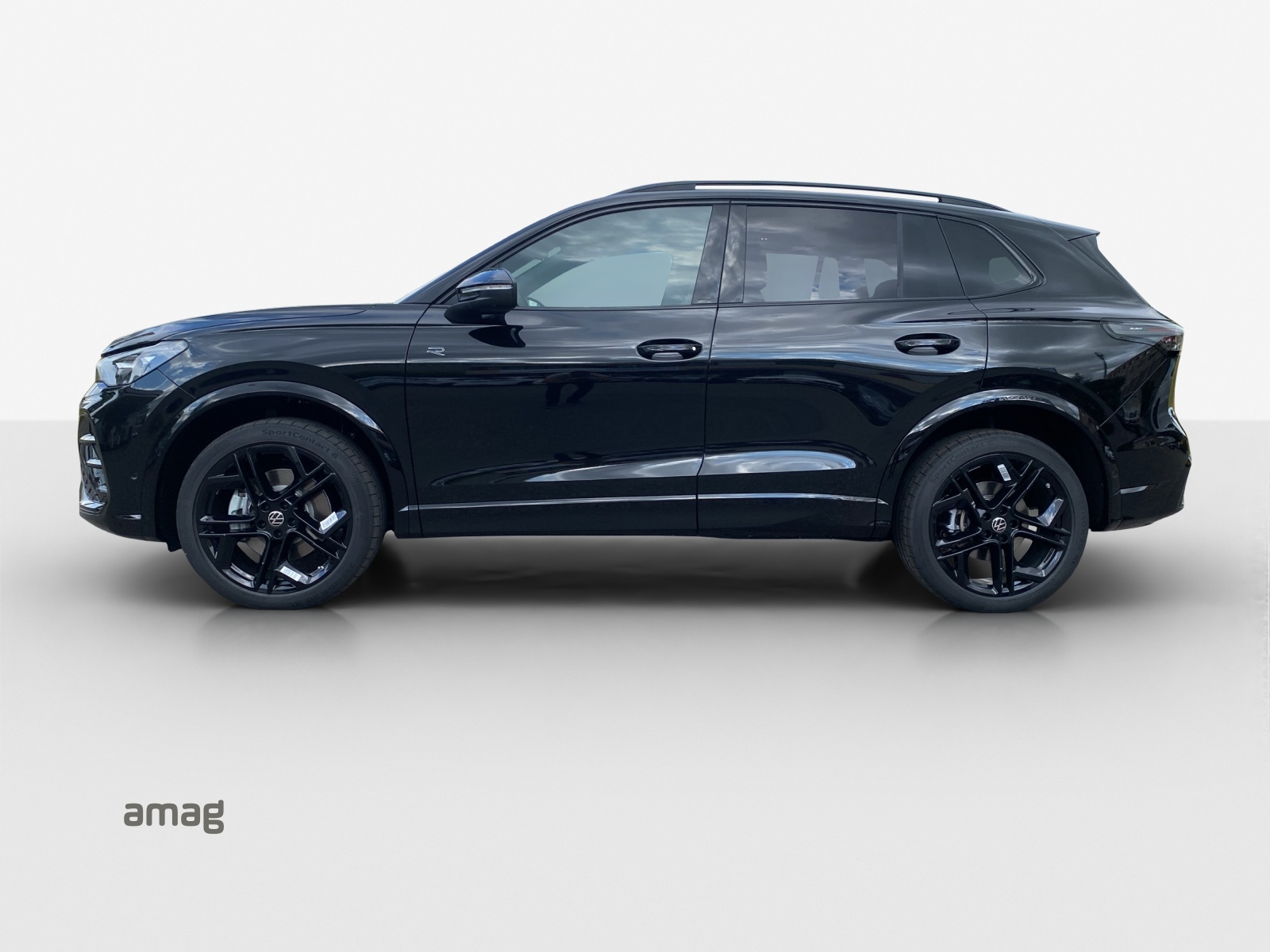 VW Tiguan 2.0 TSI DSG R-Line Plus 4Motion-image-1