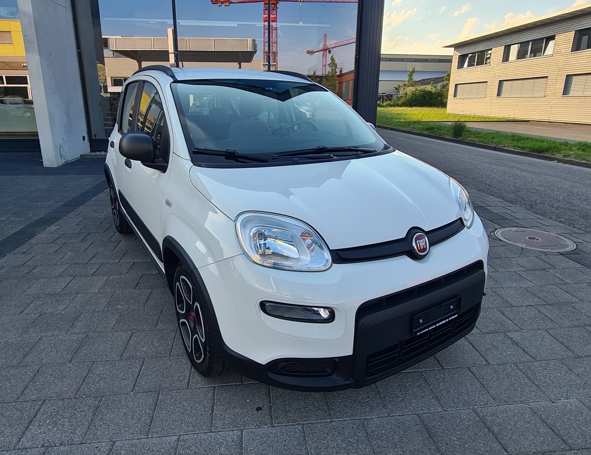 FIAT Panda 1.0 MHEV City Life-image-1