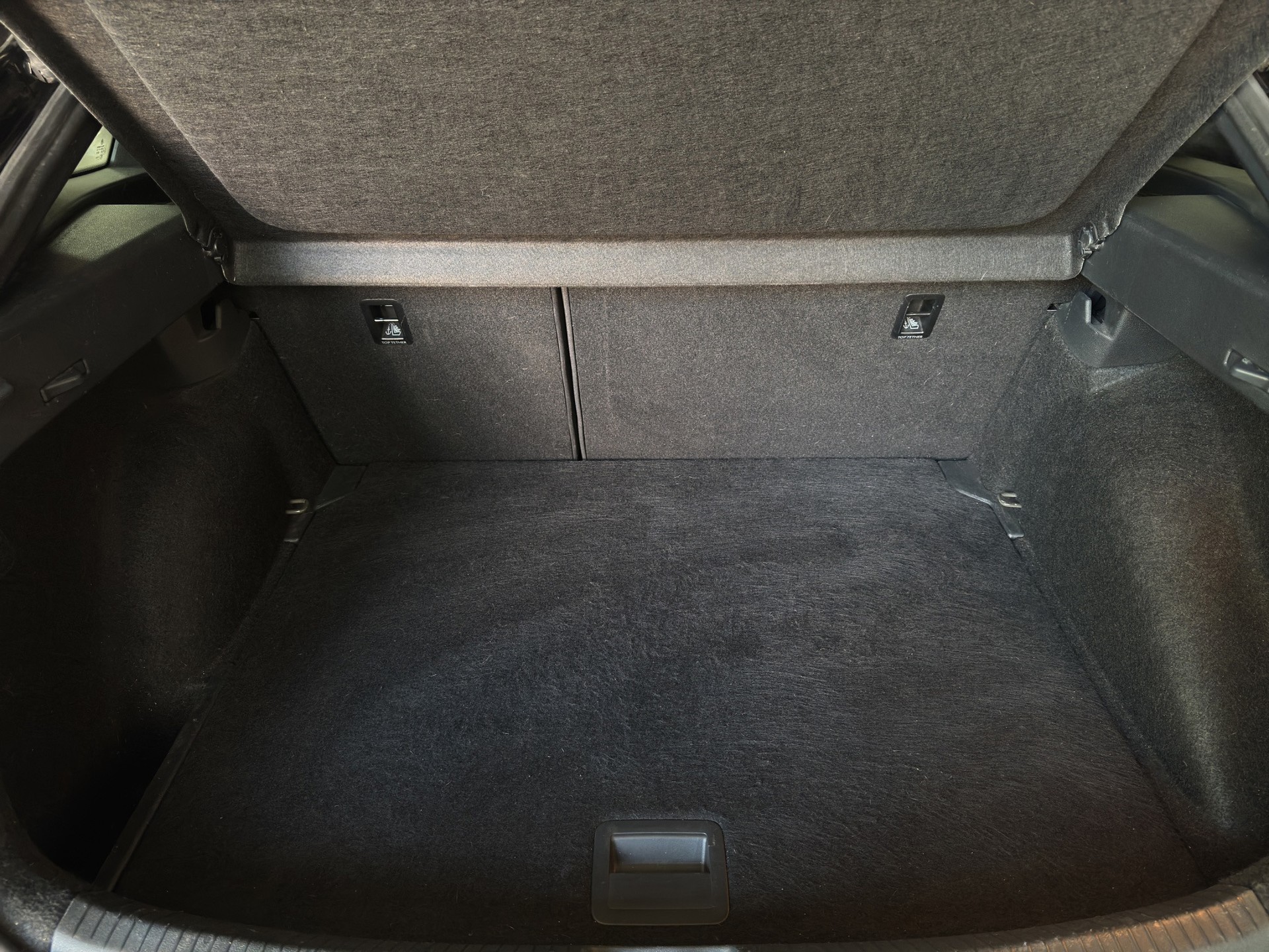 VW Taigo 1.0 TSI R-Line DSG "Pano-RF.-Kamera-Spurpaket-Matrix"-image-20