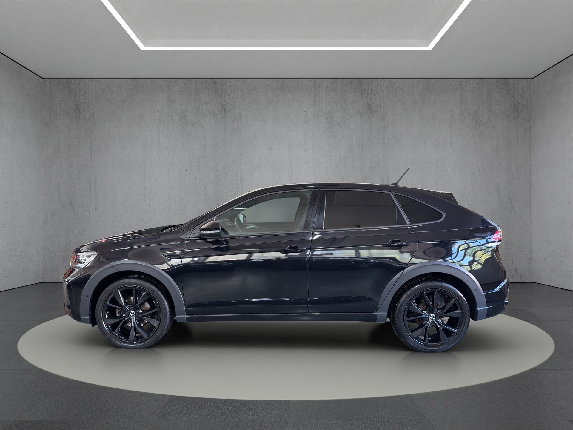 VW Taigo 1.0 TSI R-Line DSG "Pano-RF.-Kamera-Spurpaket-Matrix"-image-2