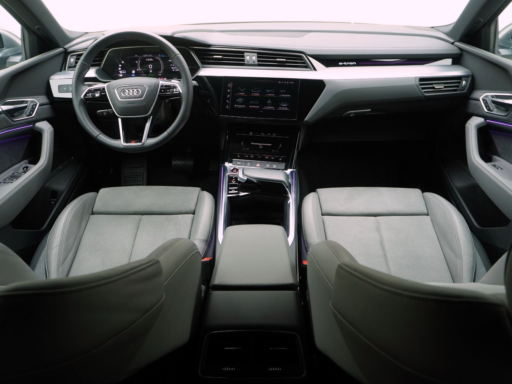 AUDI e-tron S quattro-image-13