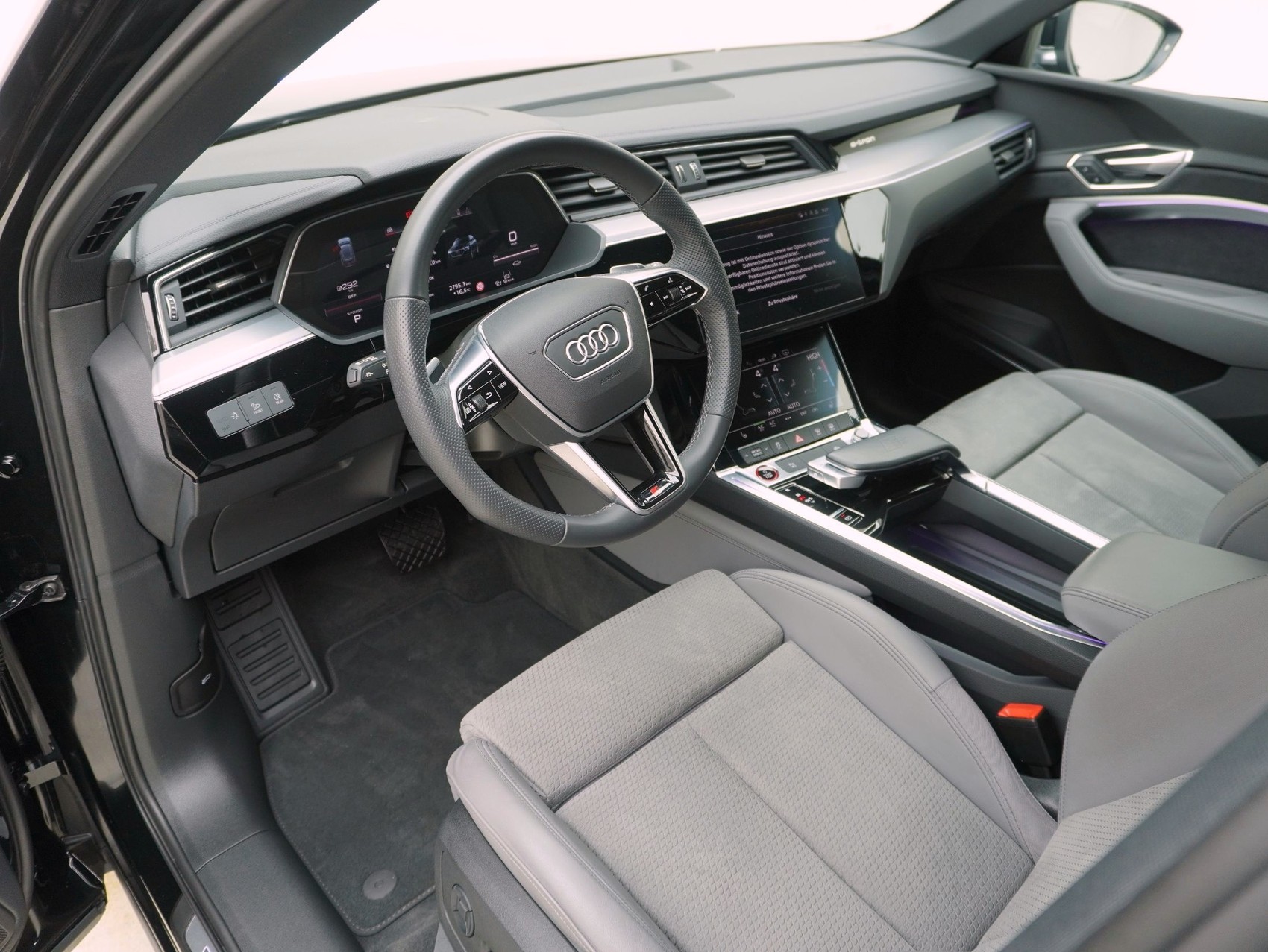 AUDI e-tron S quattro-image-8