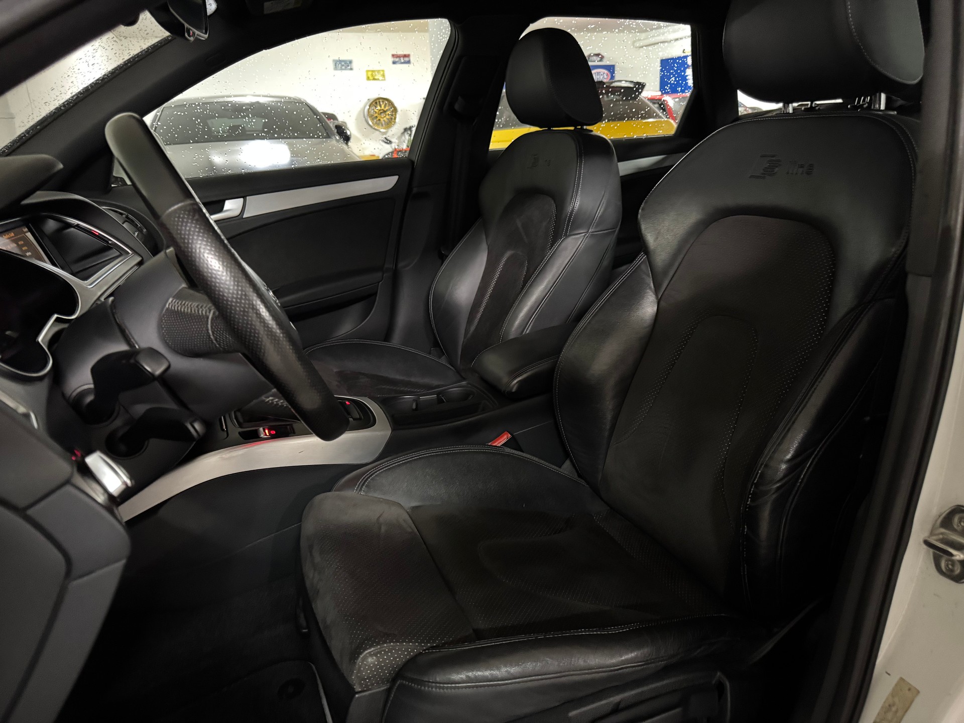 AUDI A4 Avant 2.0 TFSI quattro S-Line mit Anhängerkupplung-image-9