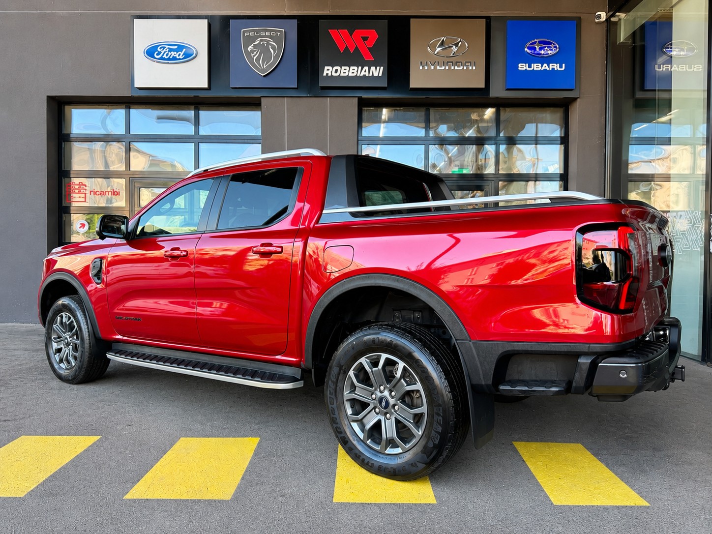 FORD Ranger Wildtrak 2.0 Eco Blue e-4WD Automat-image-2